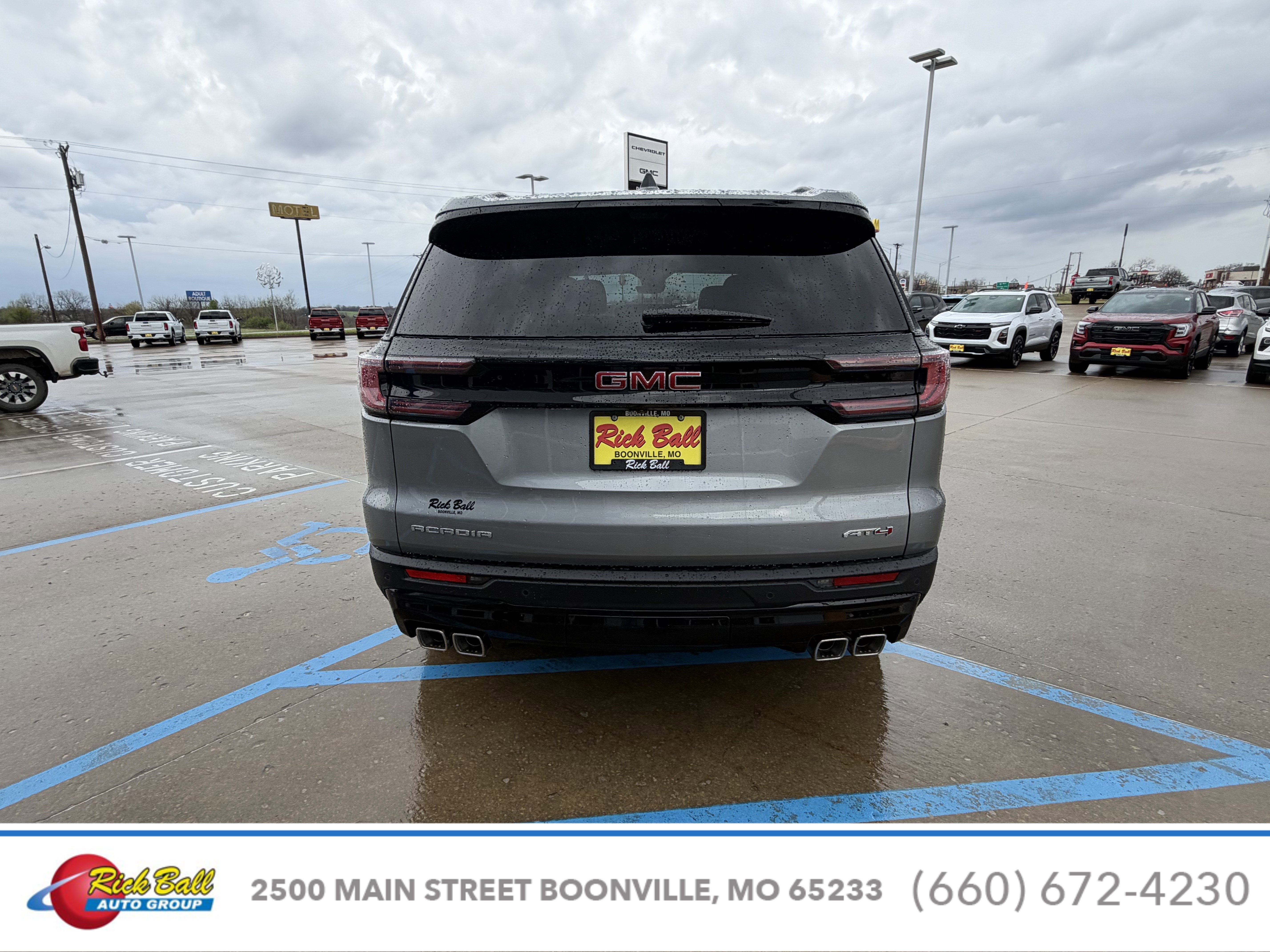 2026 GMC Acadia AT4