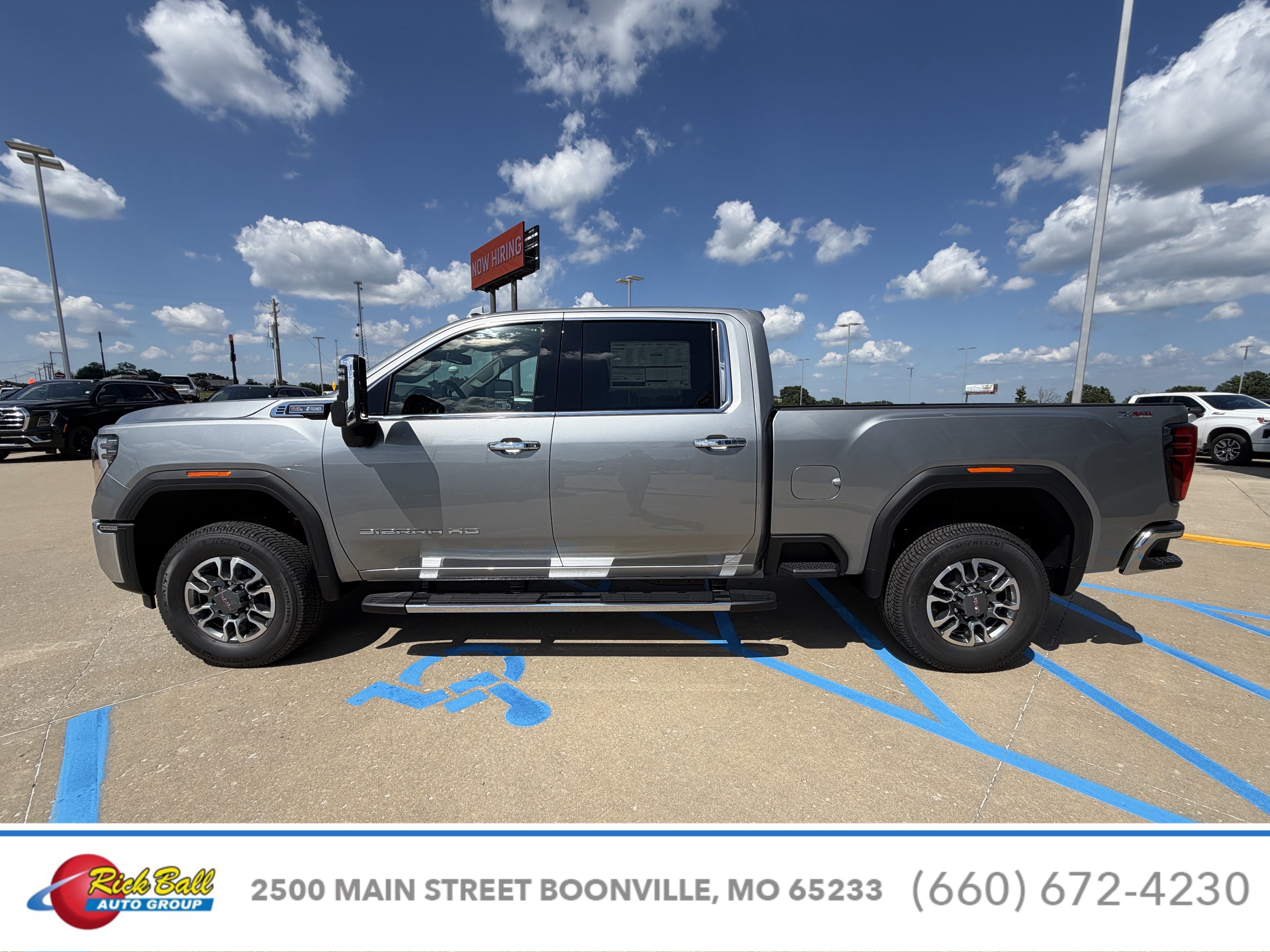2026 GMC Sierra 2500 HD SLT