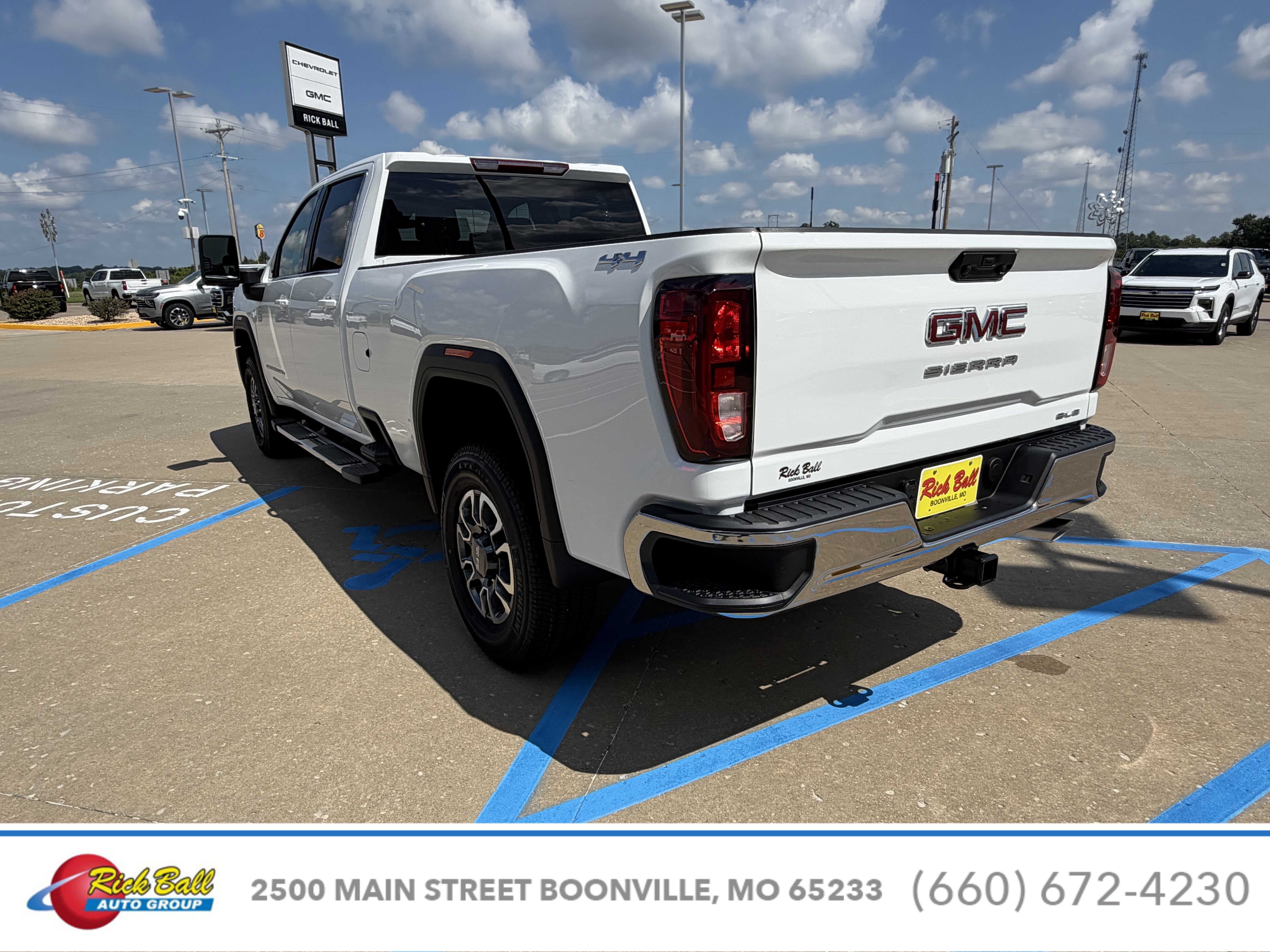 2026 GMC Sierra 3500 HD SLE