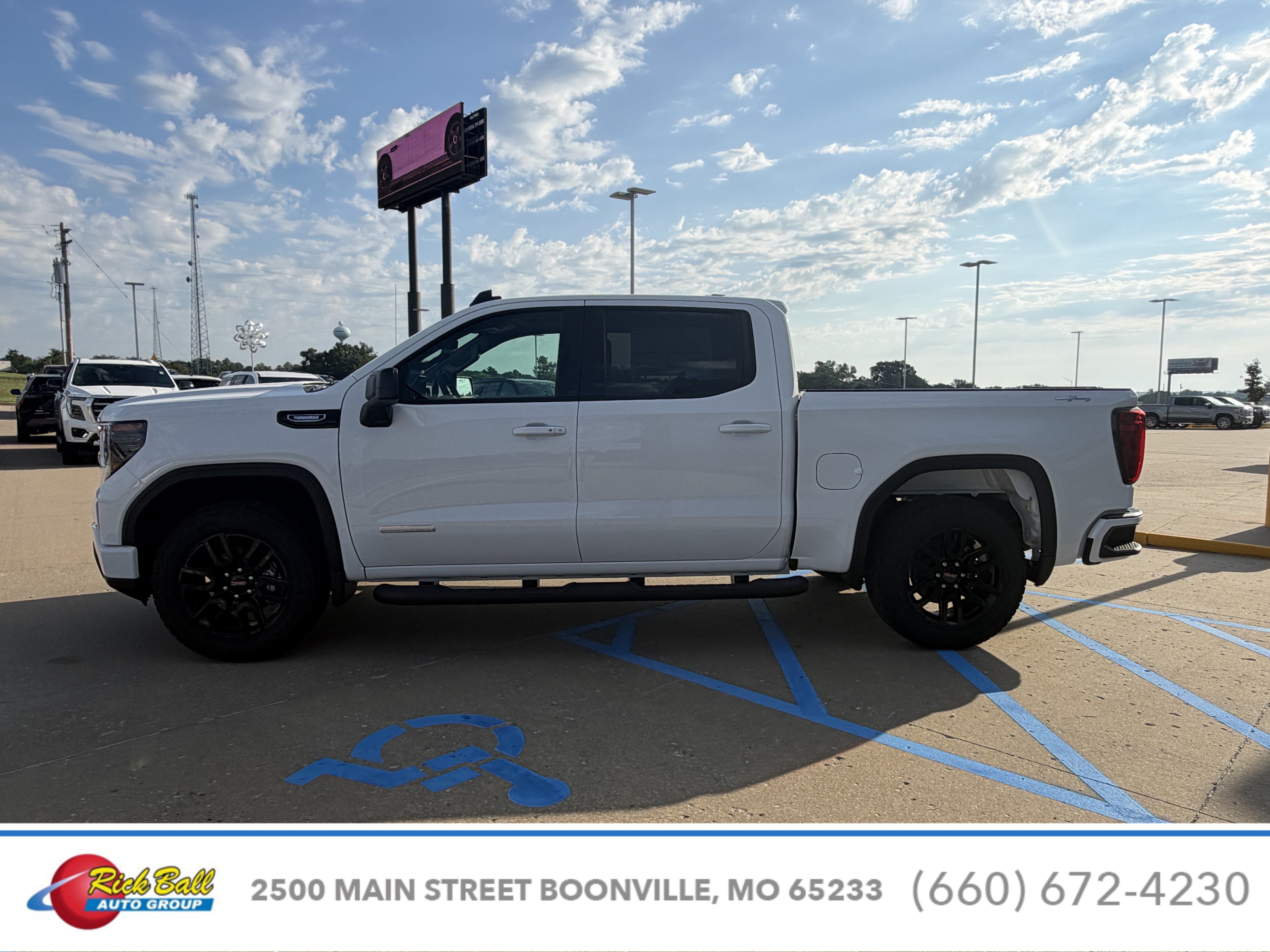2026 GMC Sierra 1500 Elevation