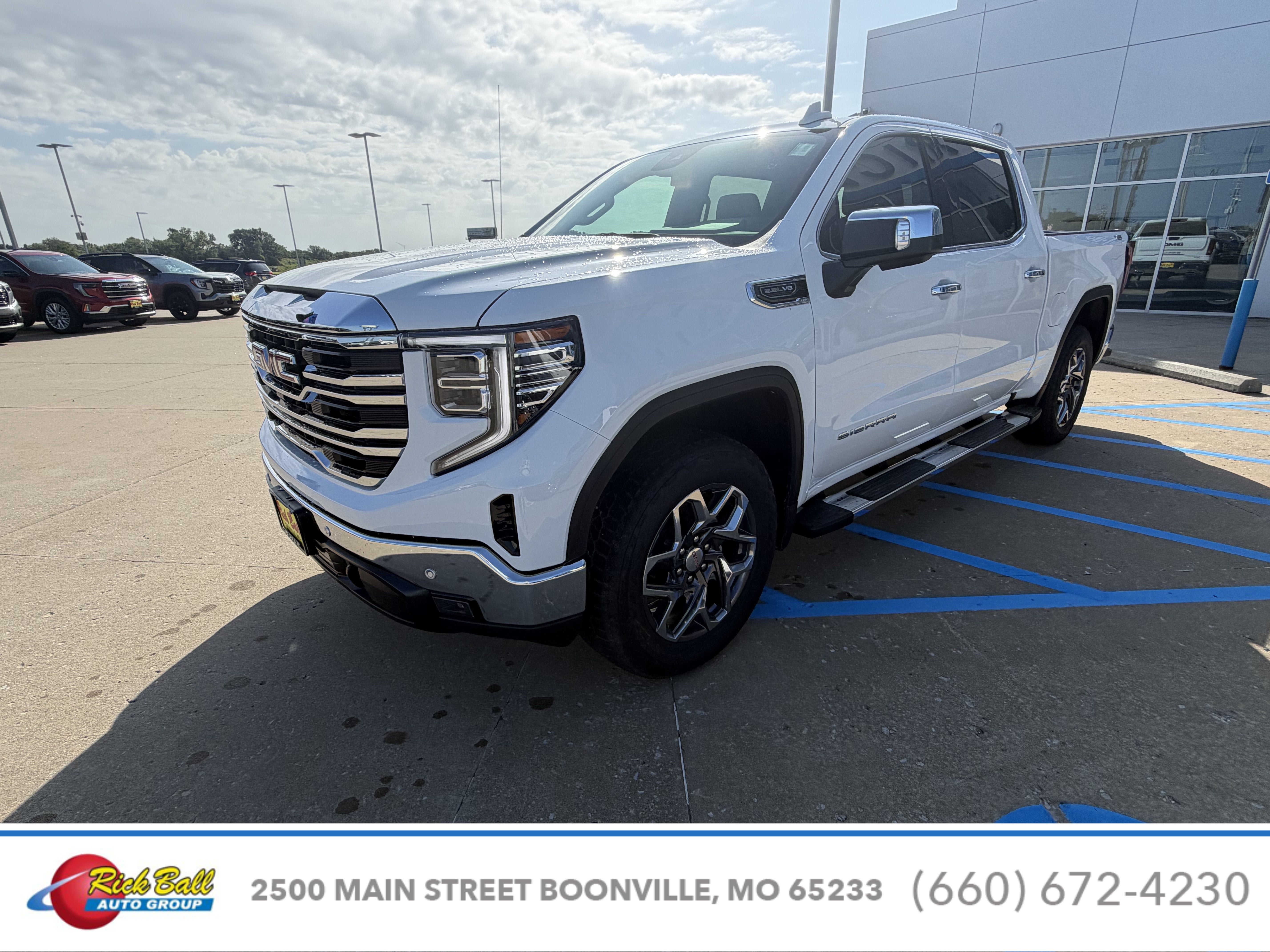 2026 GMC Sierra 1500 SLT