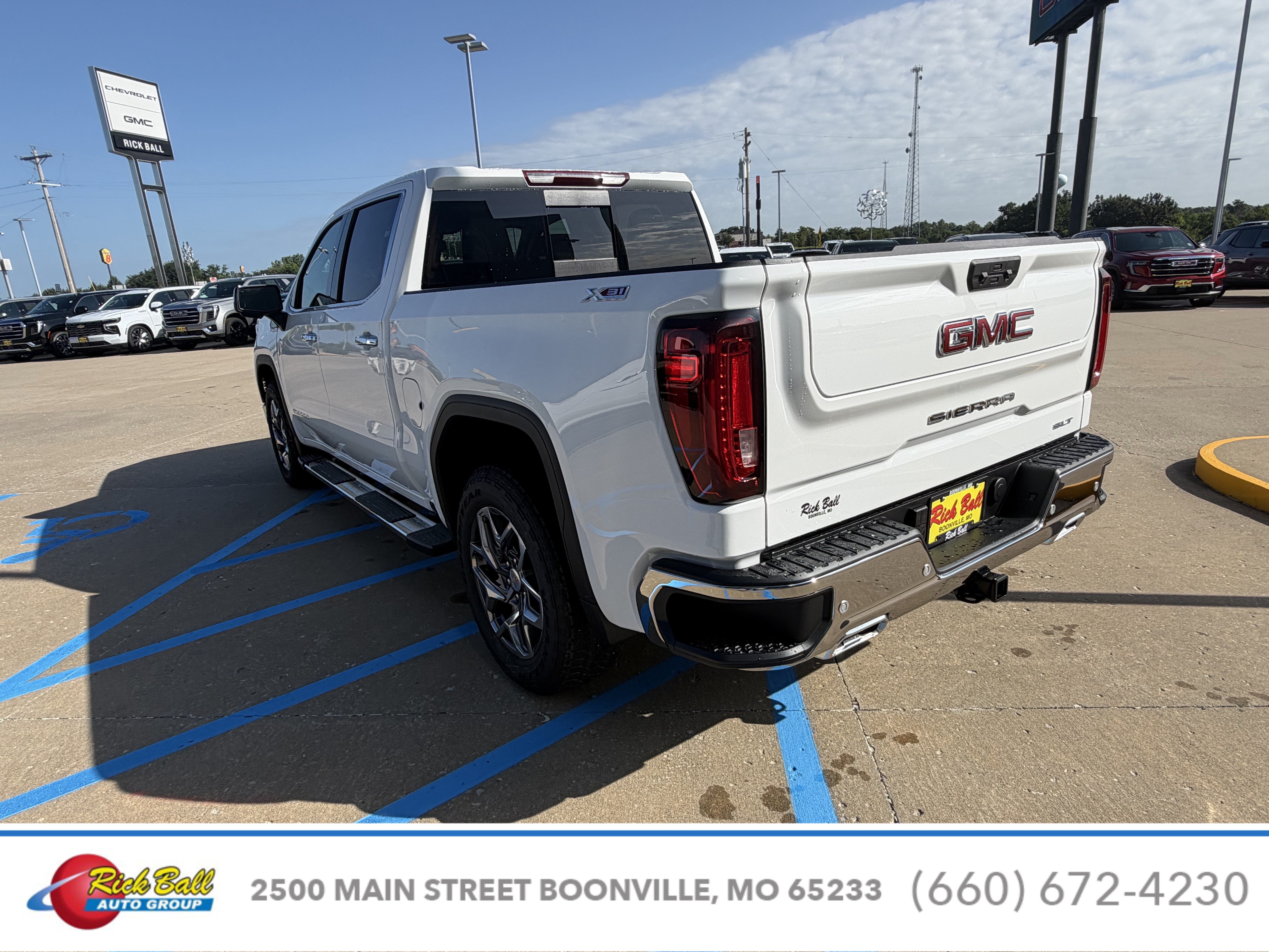 2026 GMC Sierra 1500 SLT