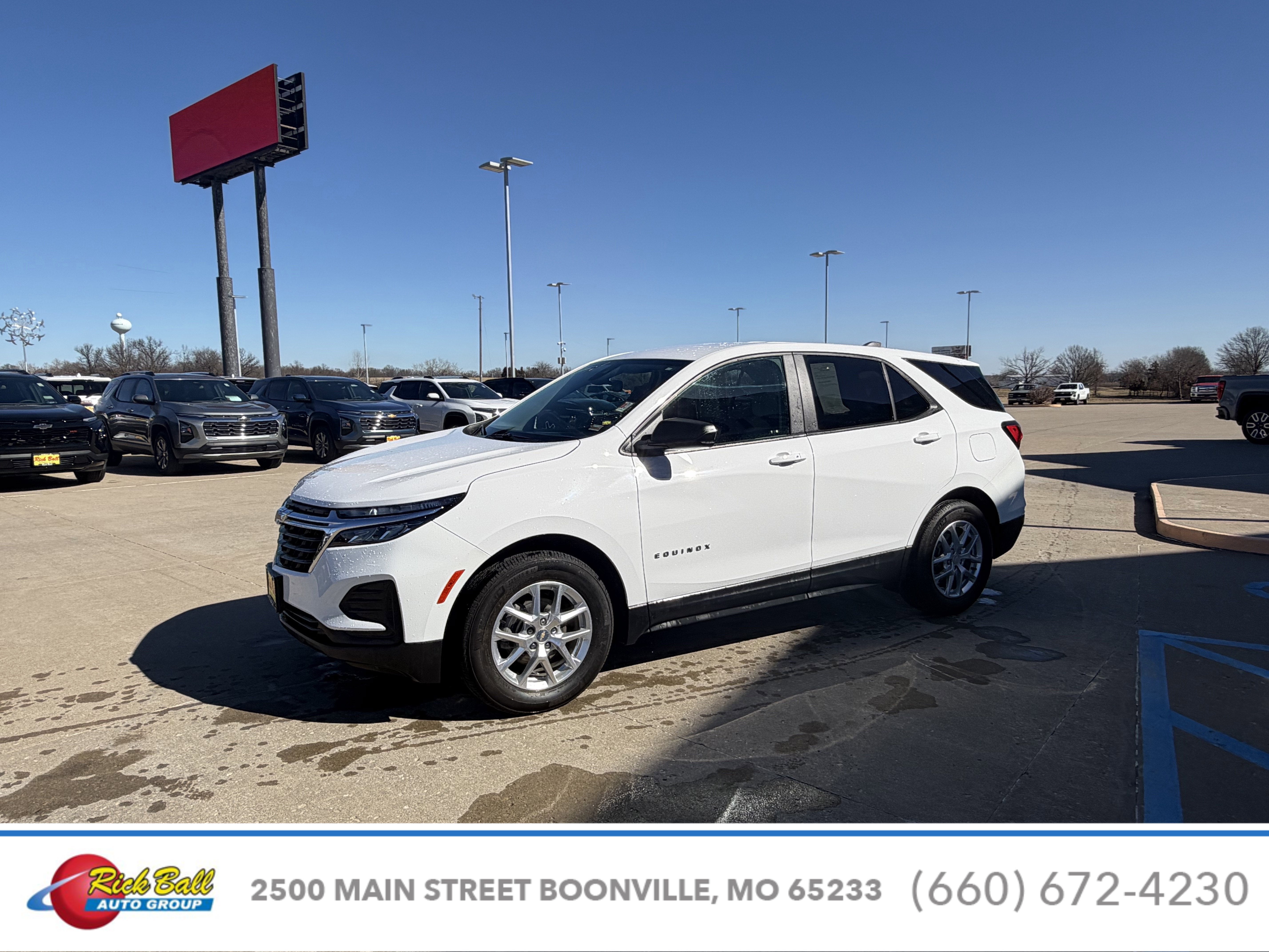 Used 2023 Chevrolet Equinox LS with VIN 3GNAXHEG9PL123062 for sale in Kansas City