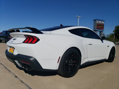2026 Ford Mustang Base