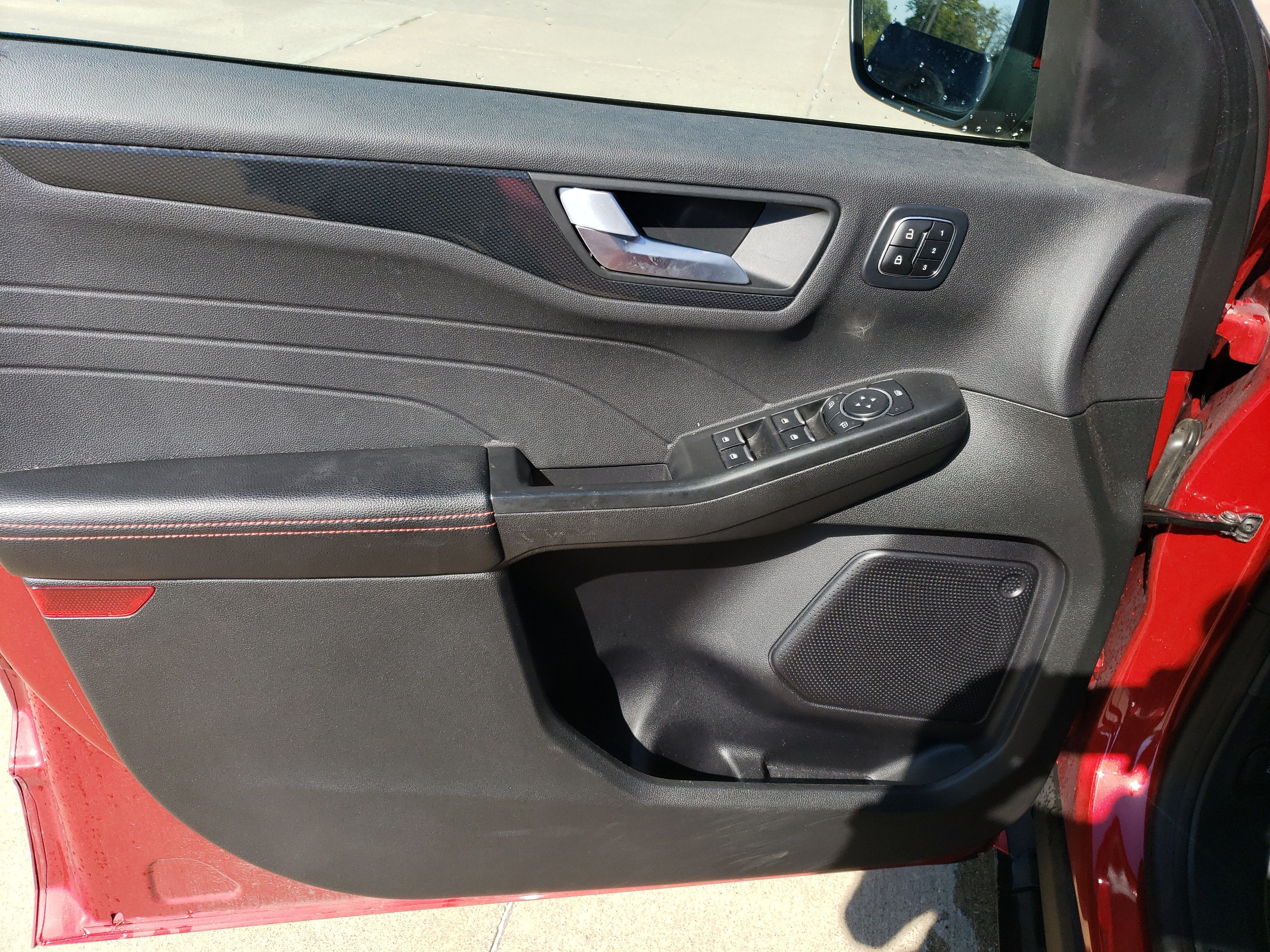 2023 Ford Escape ST-Line Elite