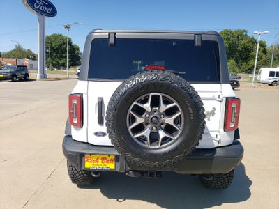 2023 Ford Bronco Base