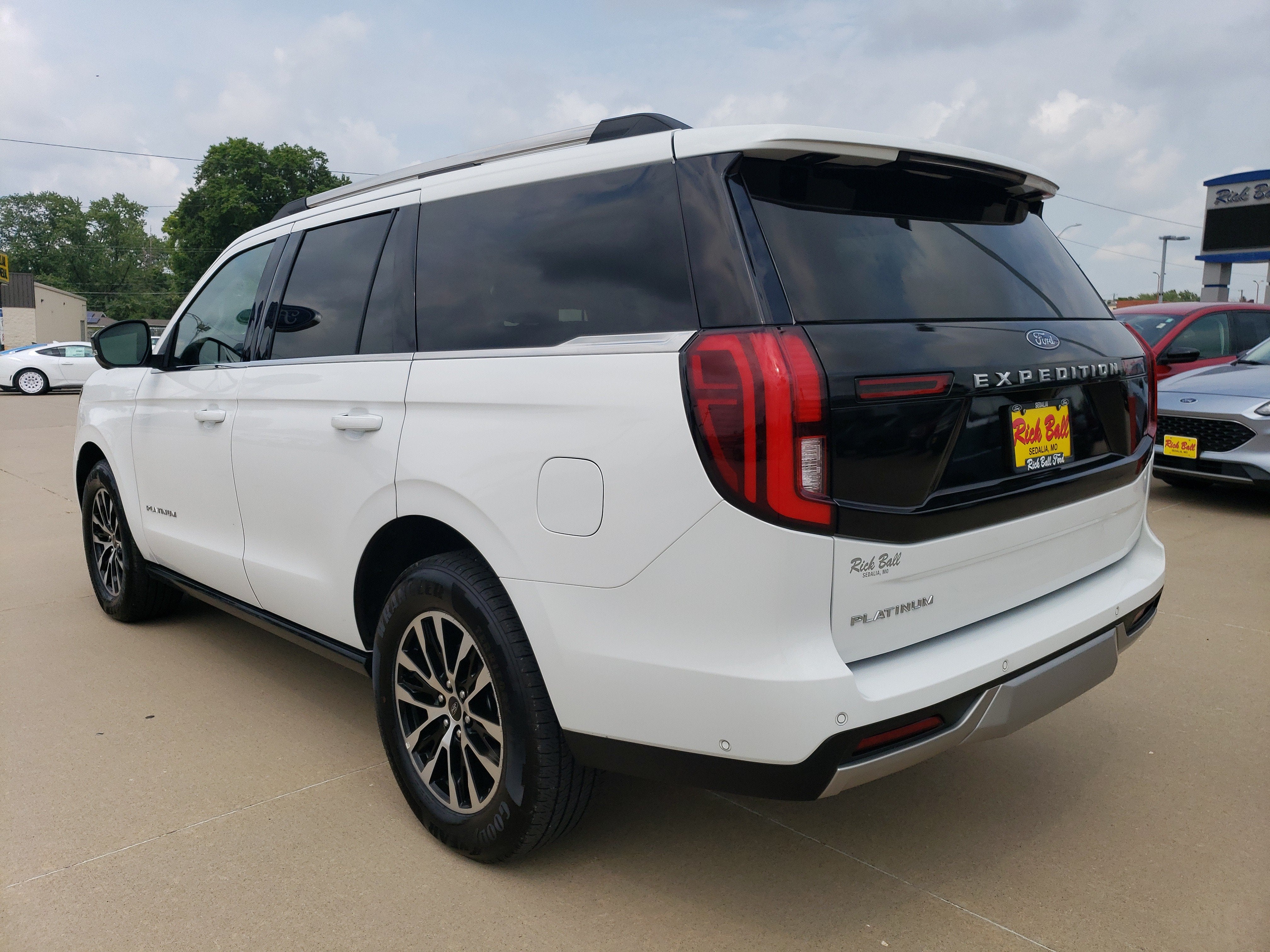 2025 Ford Expedition Platinum