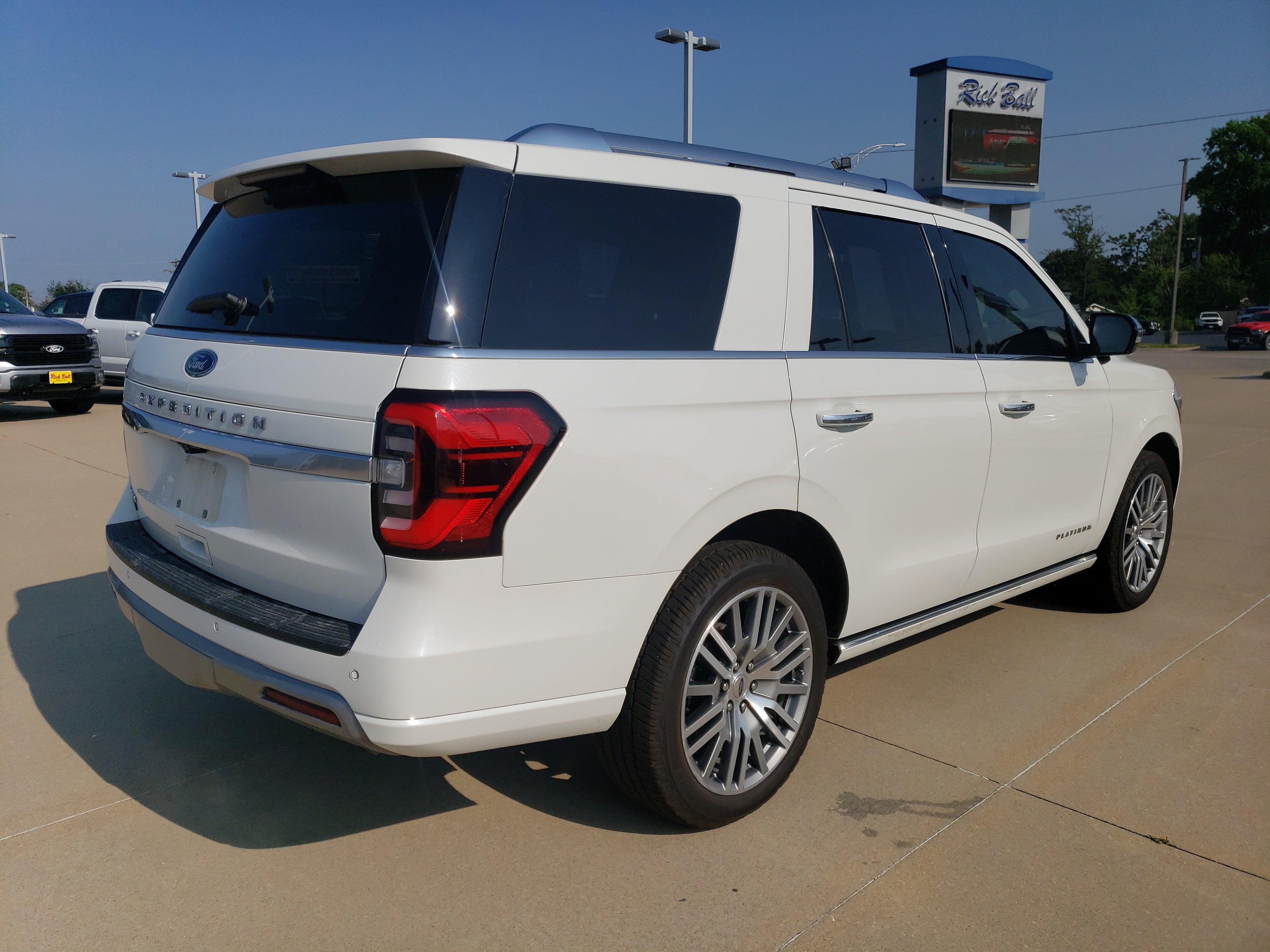 2023 Ford Expedition Platinum