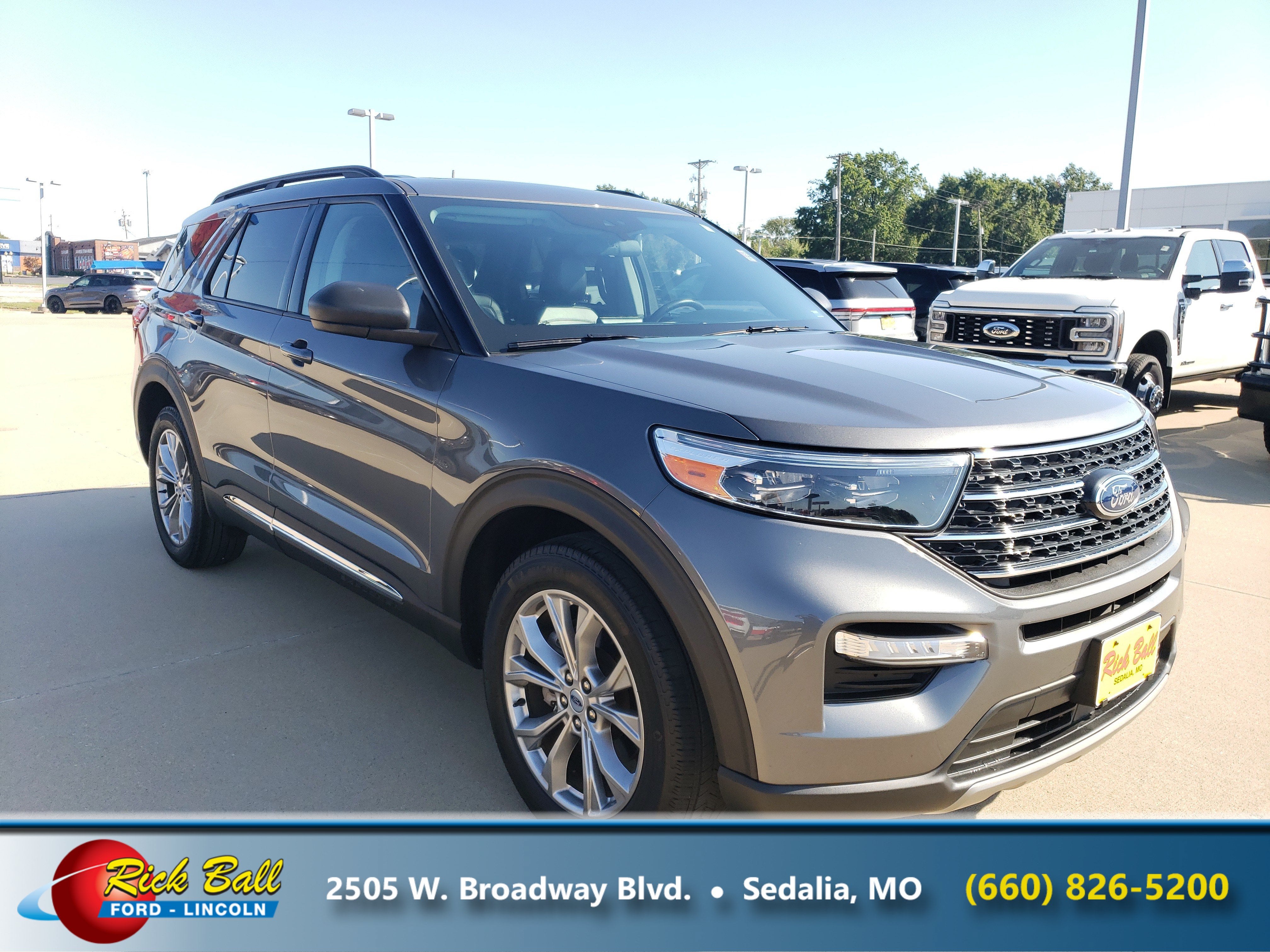 2023 Ford Explorer XLT