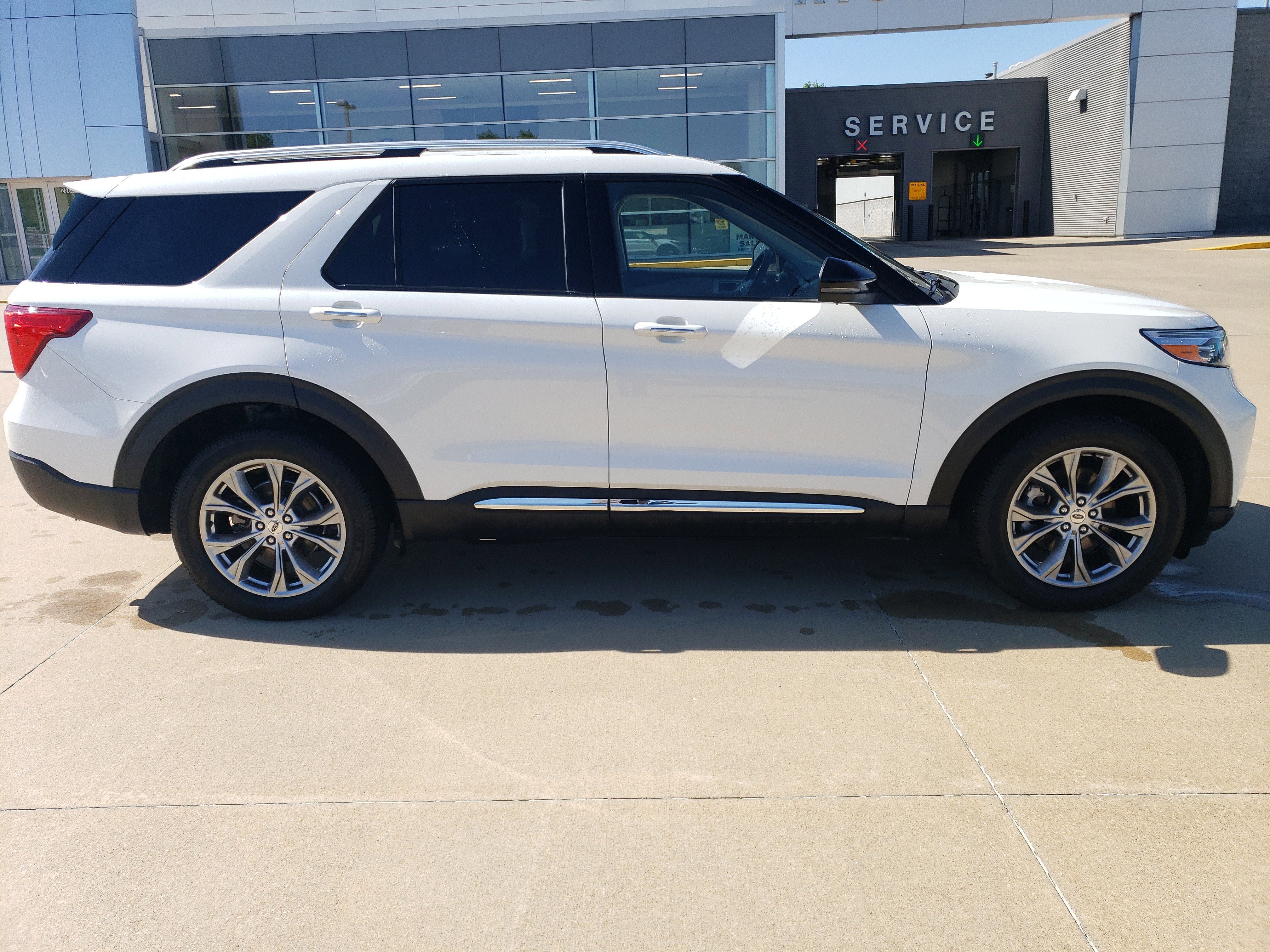 2022 Ford Explorer Limited
