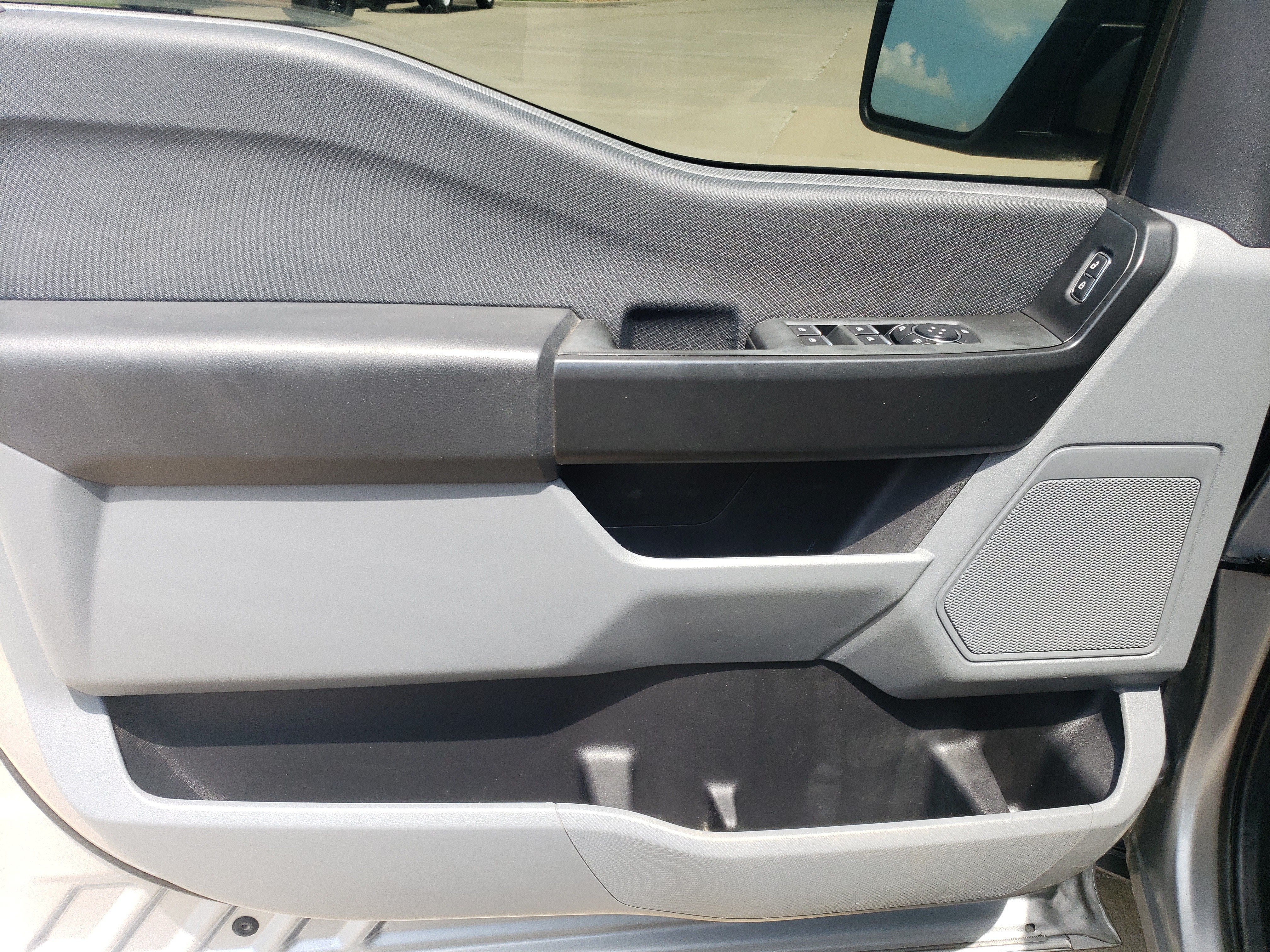 2021 Ford F-150 Base