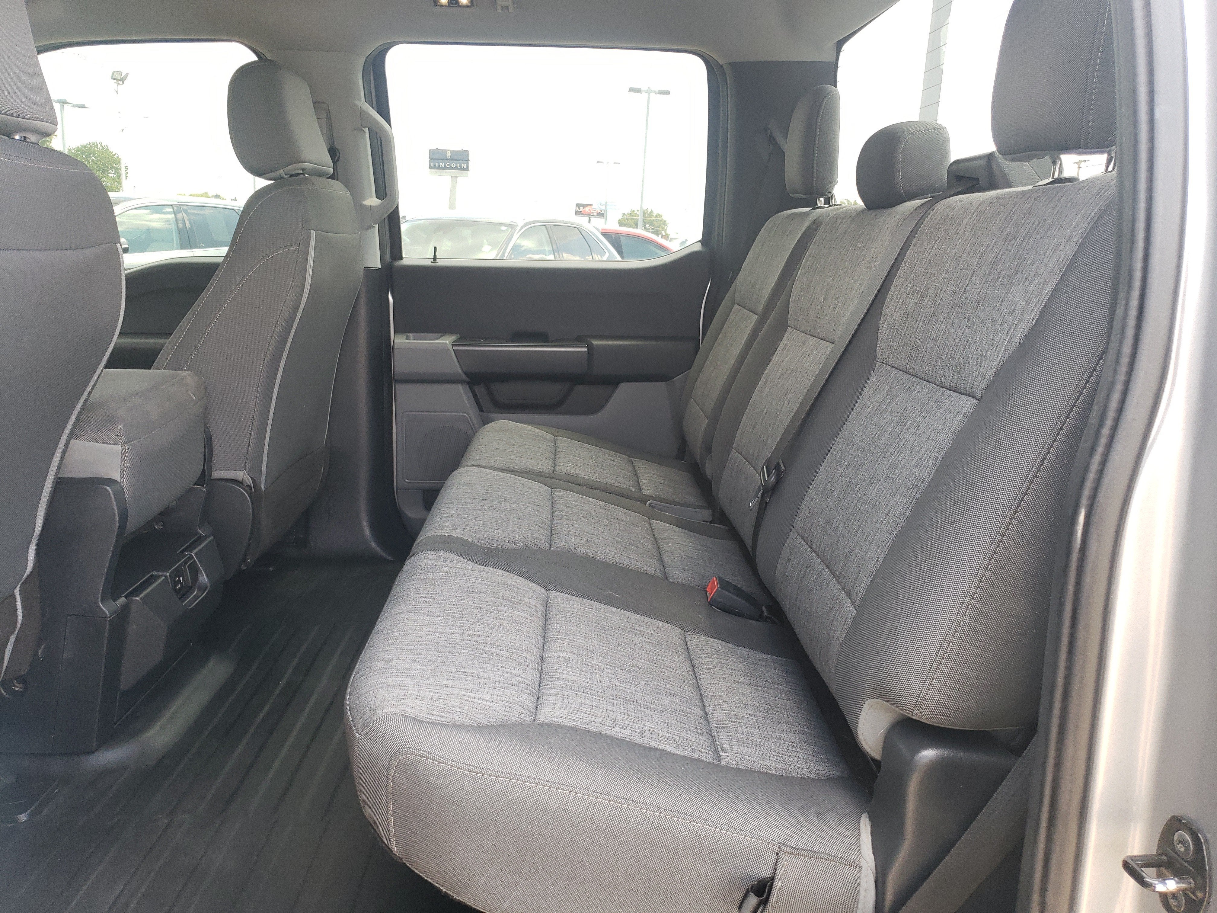 2021 Ford F-150 Base