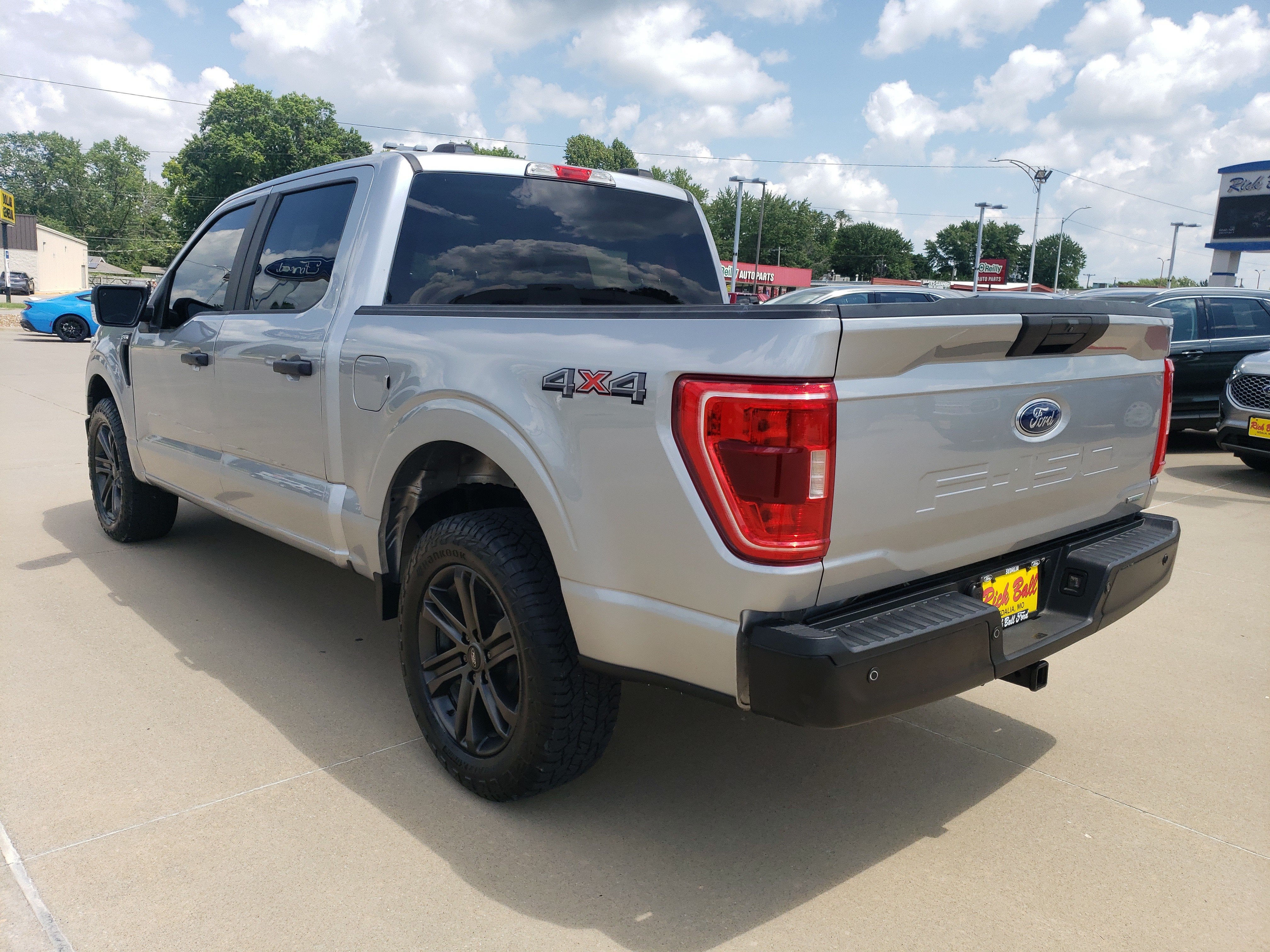 2021 Ford F-150 Base