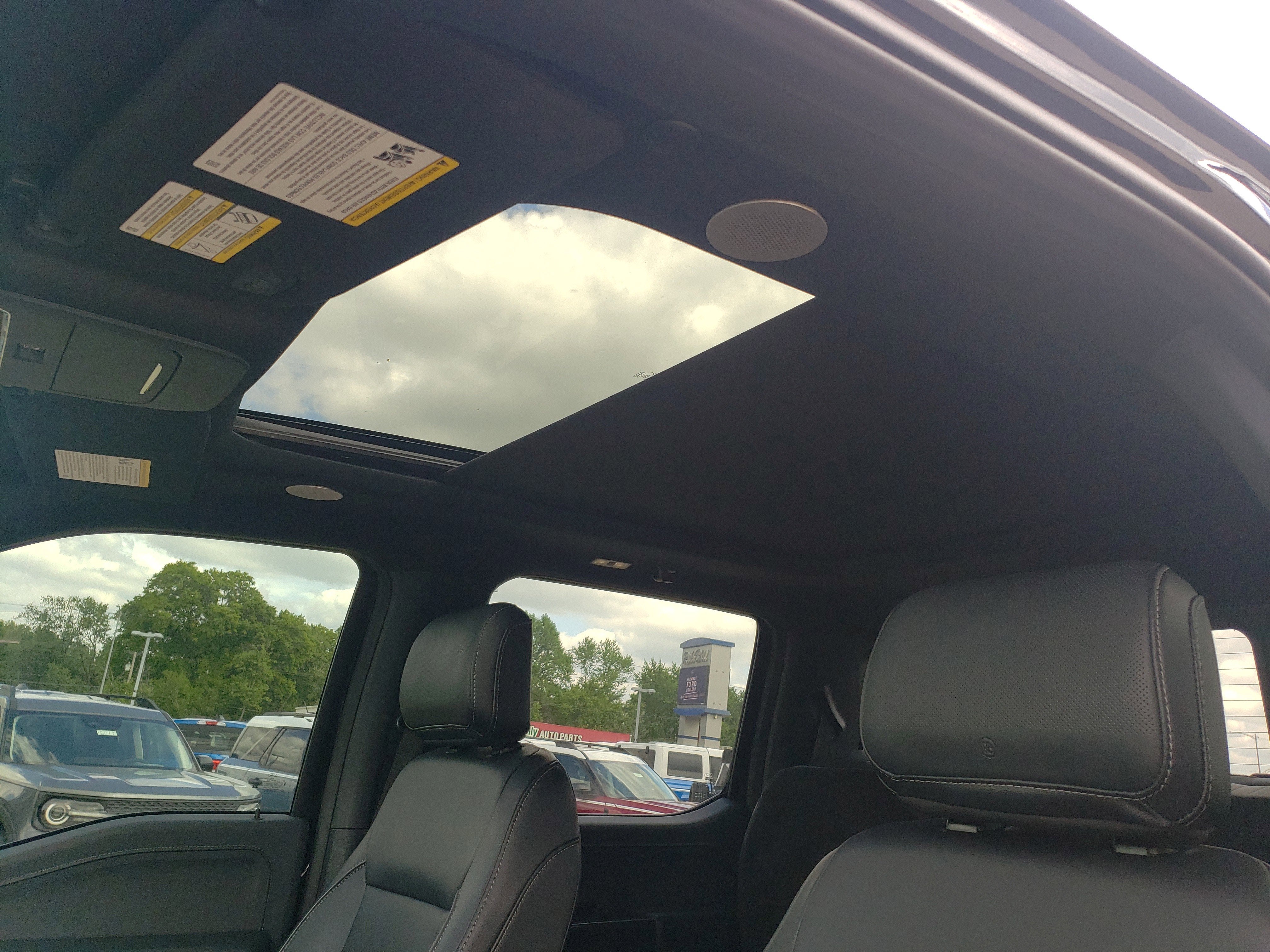 2023 Ford F-150 Base