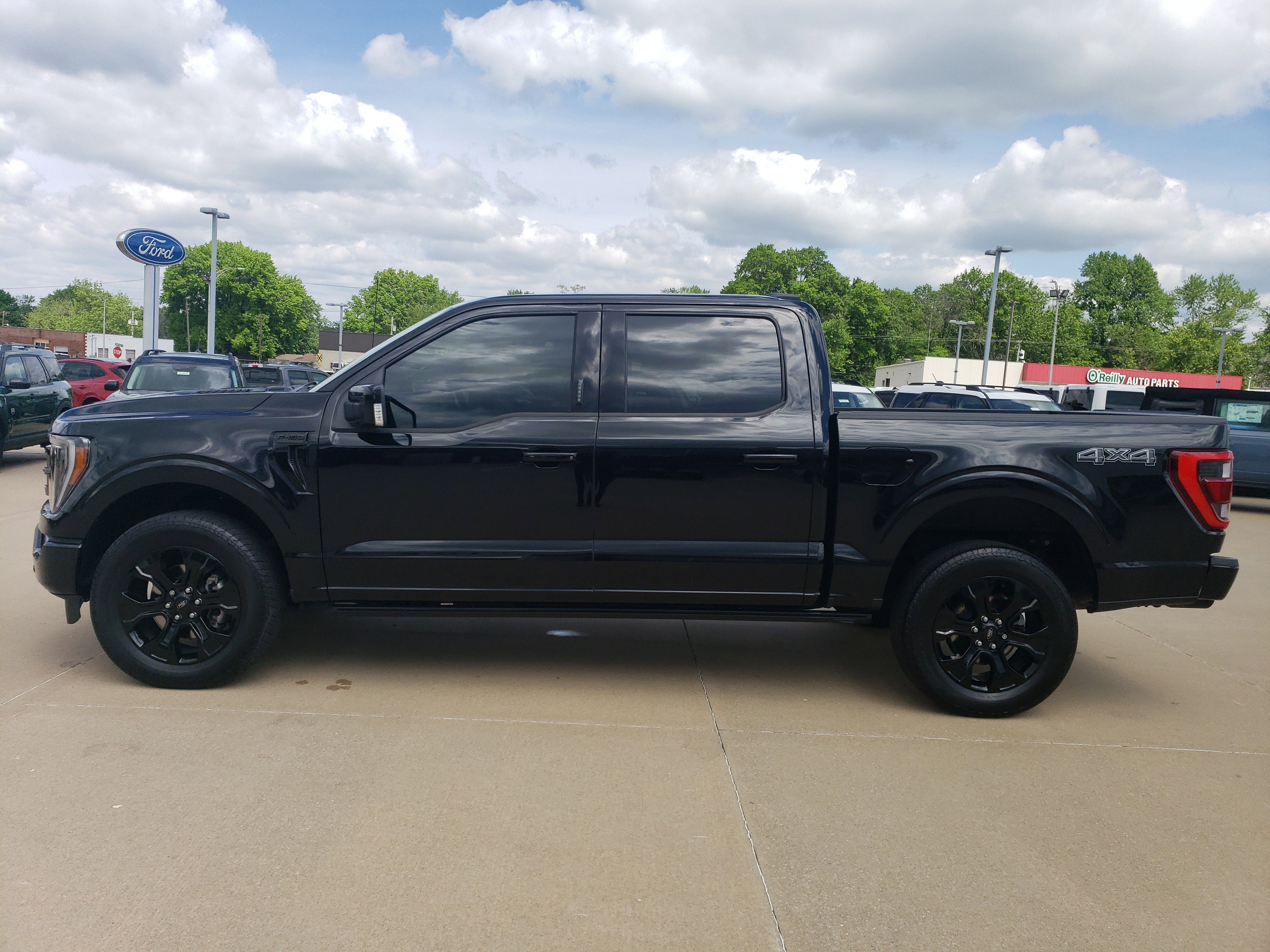 2023 Ford F-150 Base