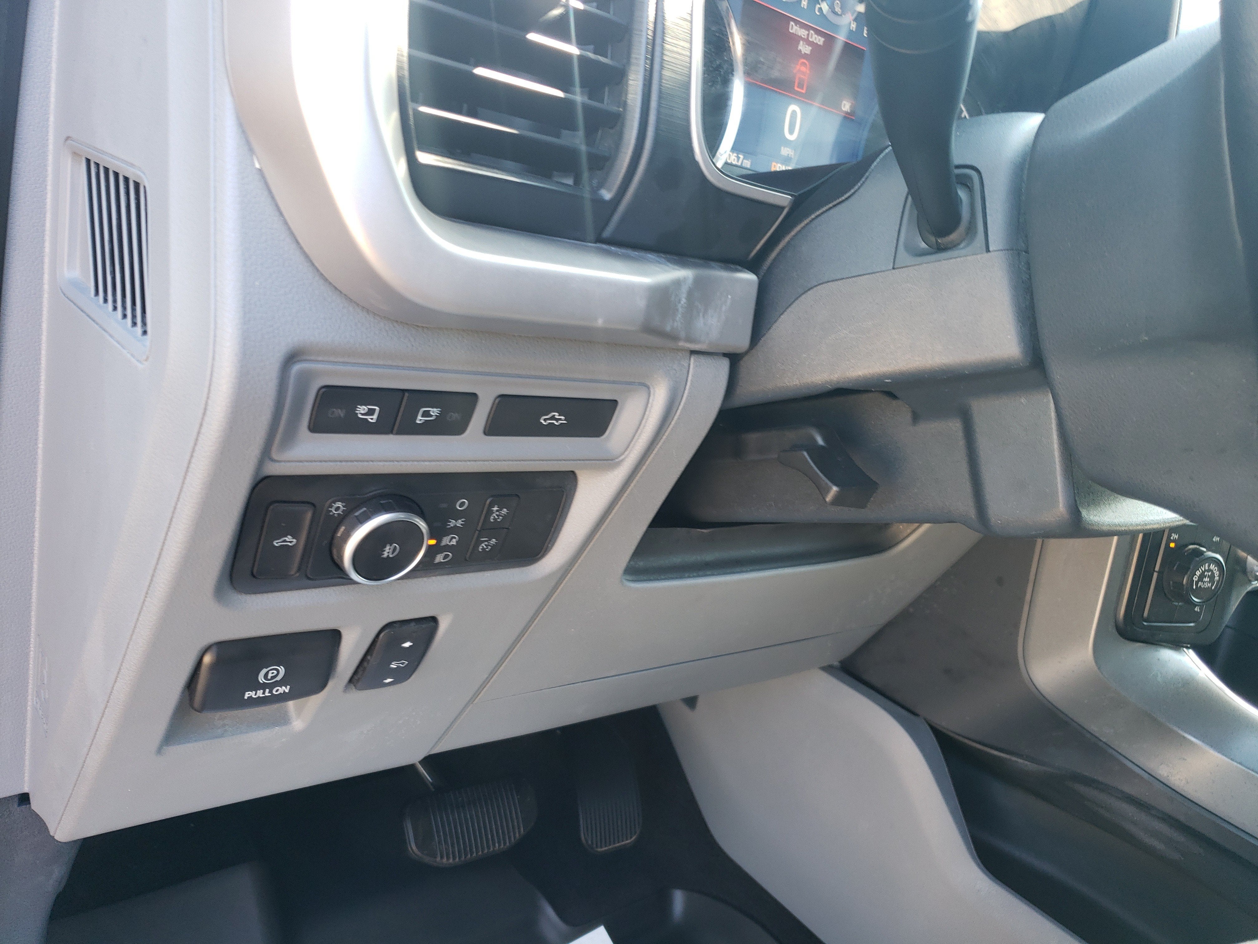 2022 Ford F-150 Base
