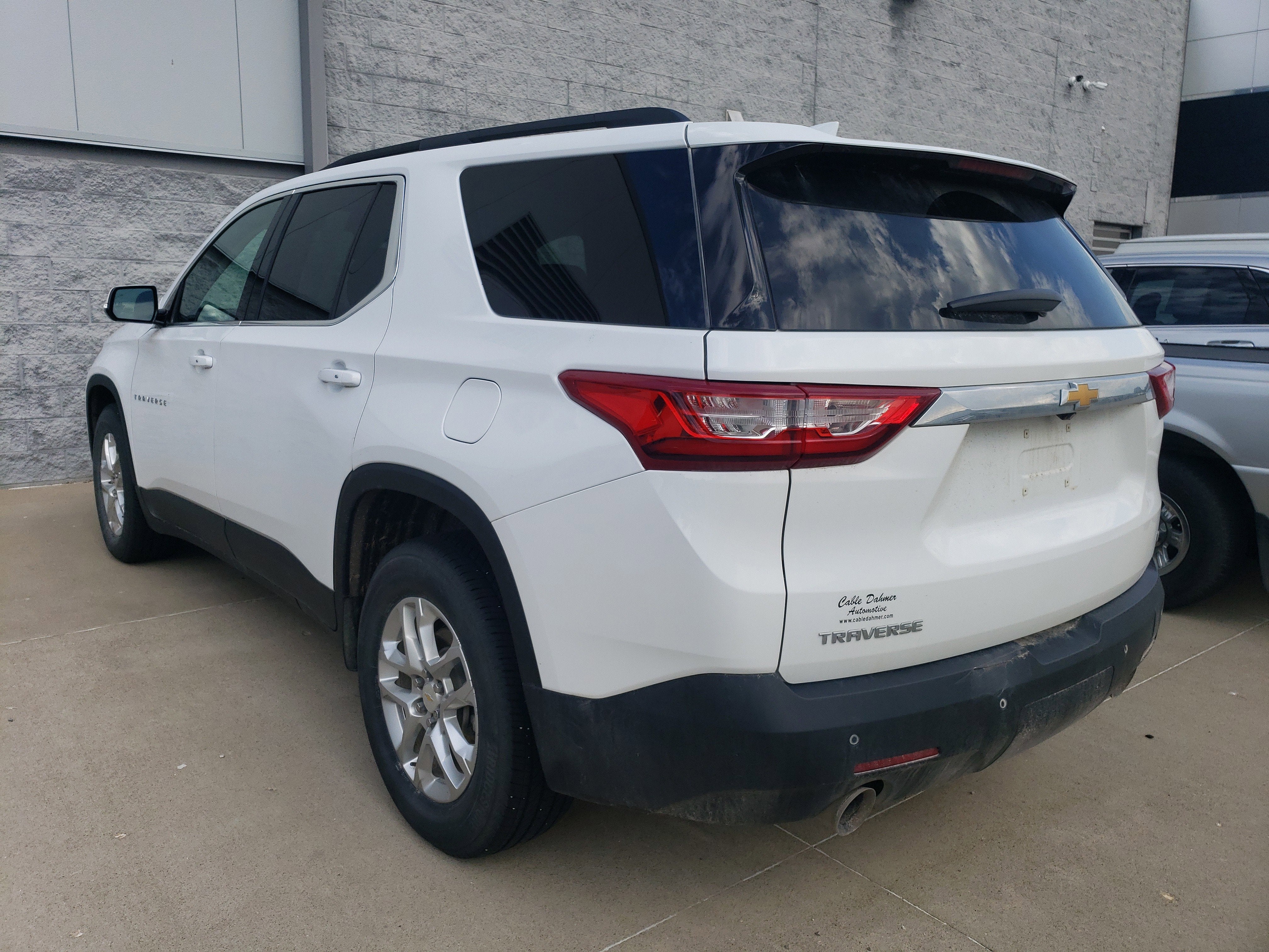 2020 Chevrolet Traverse LT Cloth