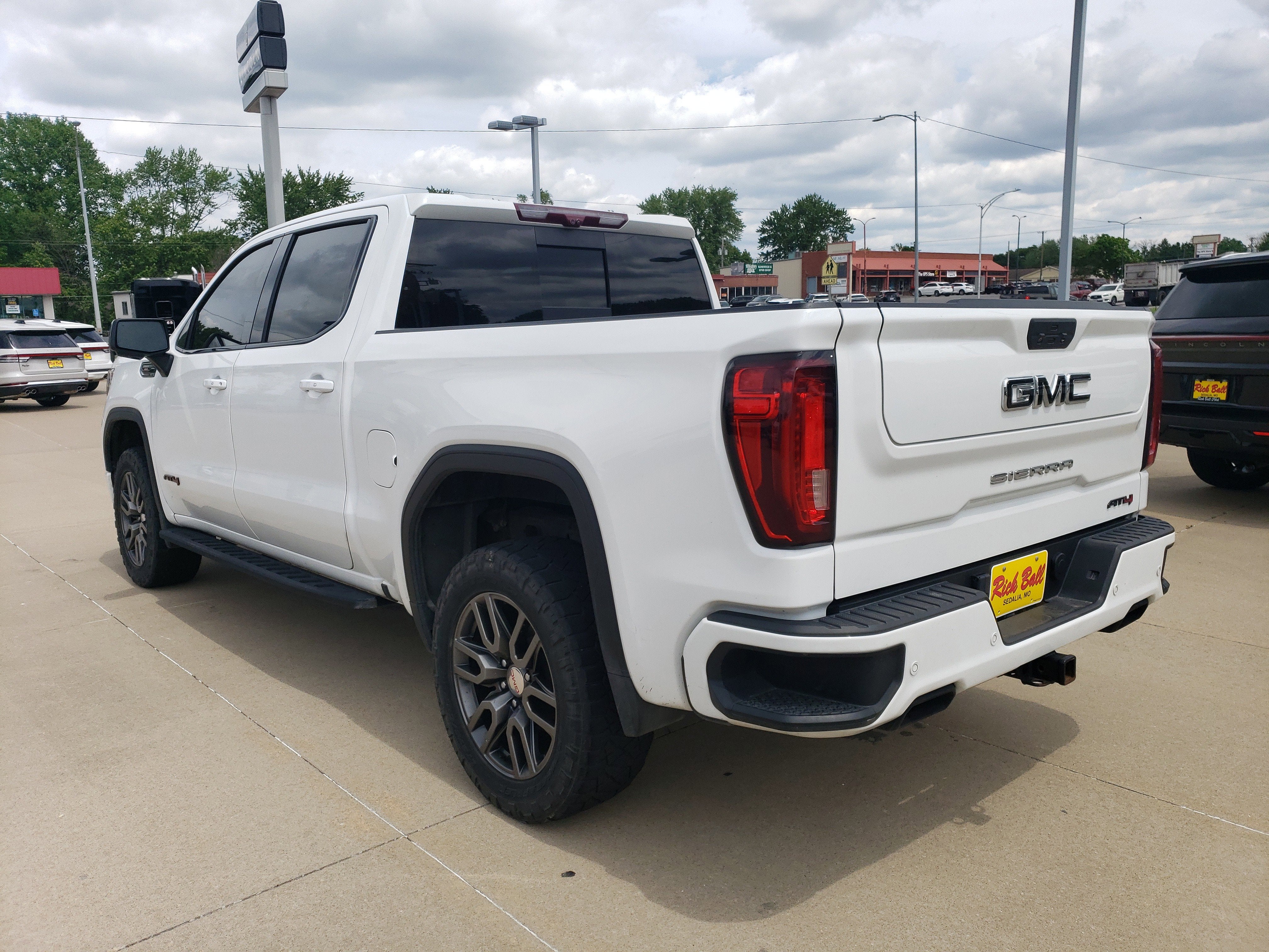 2021 GMC Sierra 1500 AT4