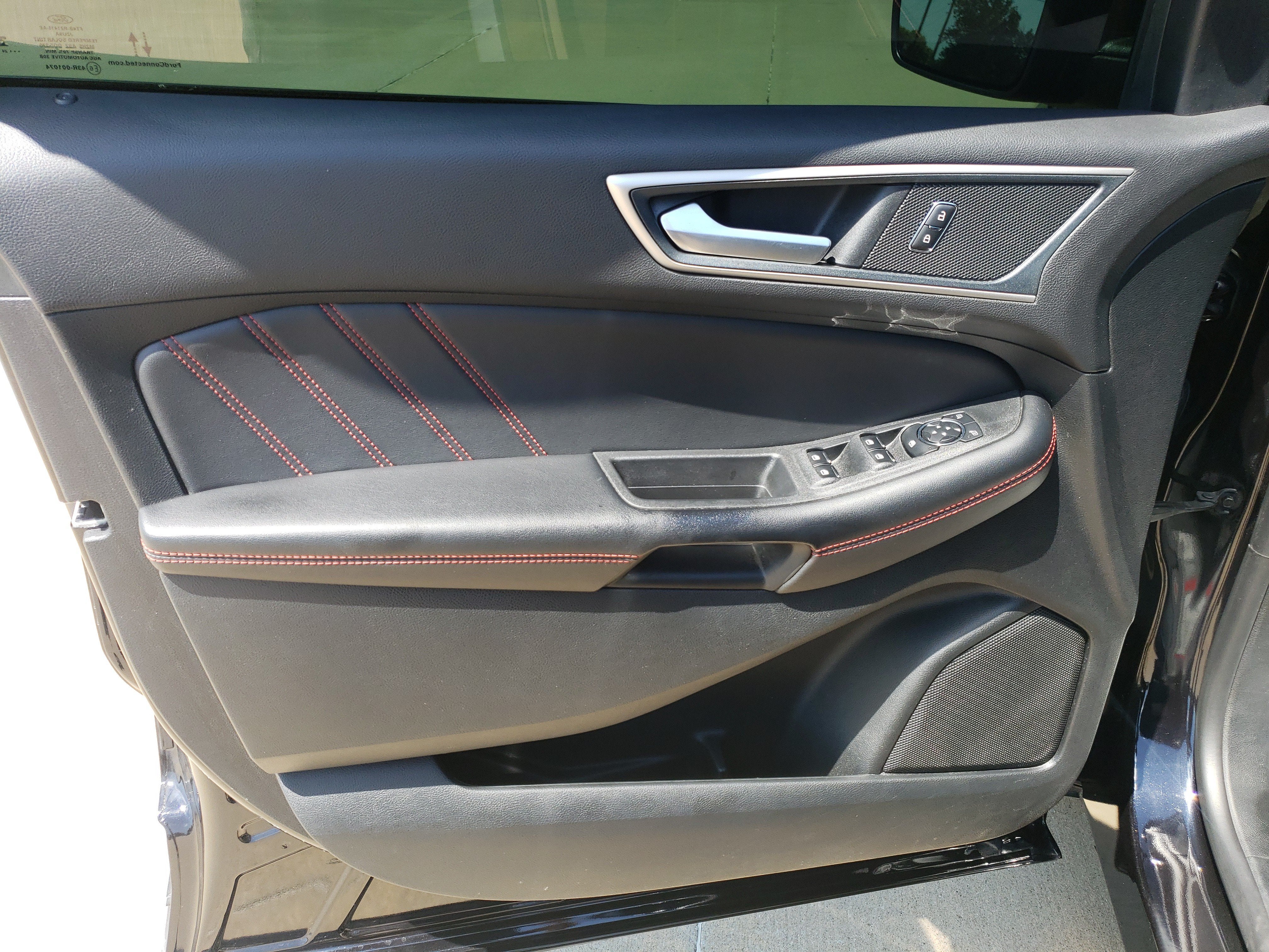 2024 Ford Edge Base