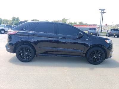 2024 Ford Edge Base