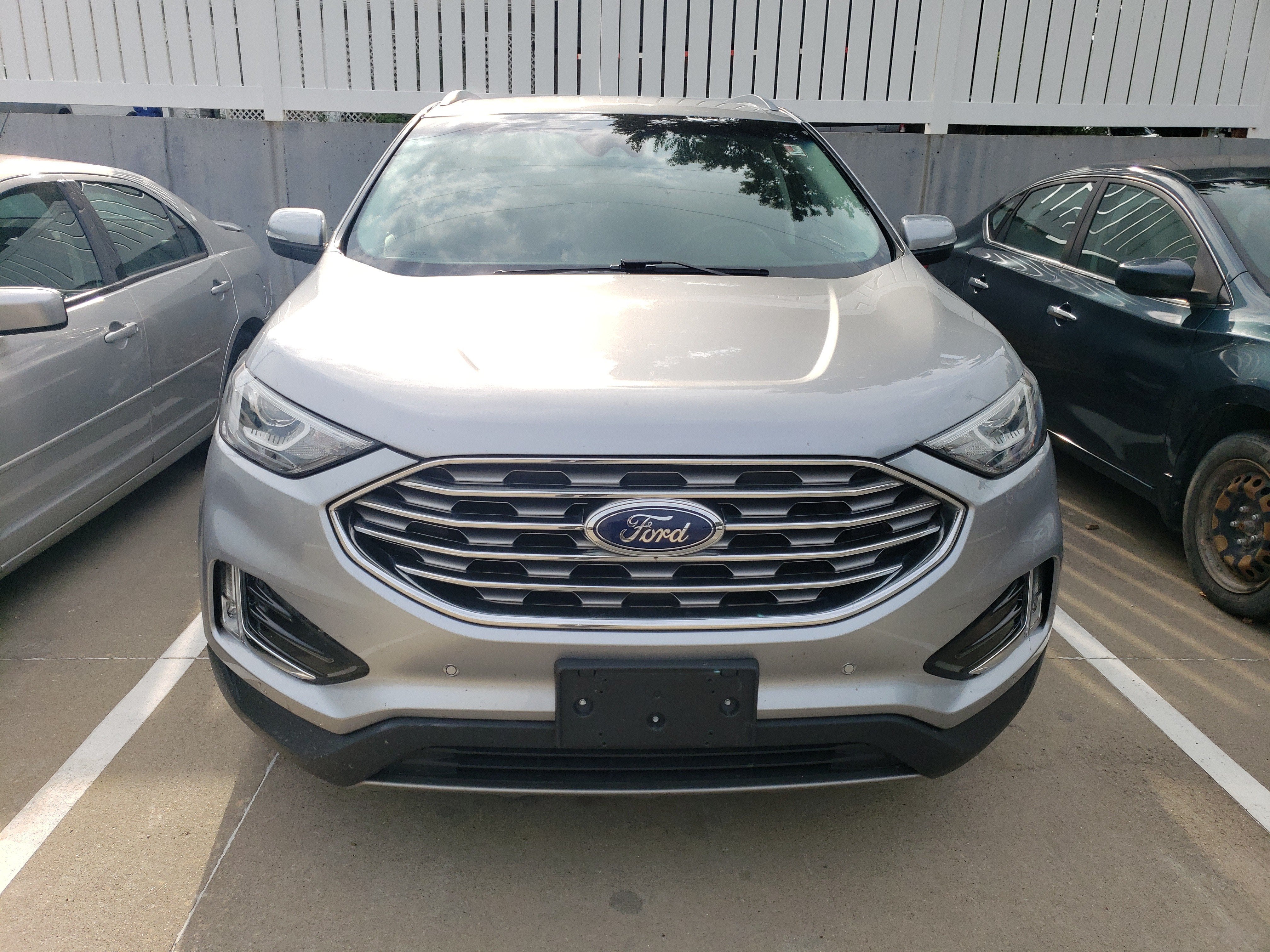 2020 Ford Edge Titanium