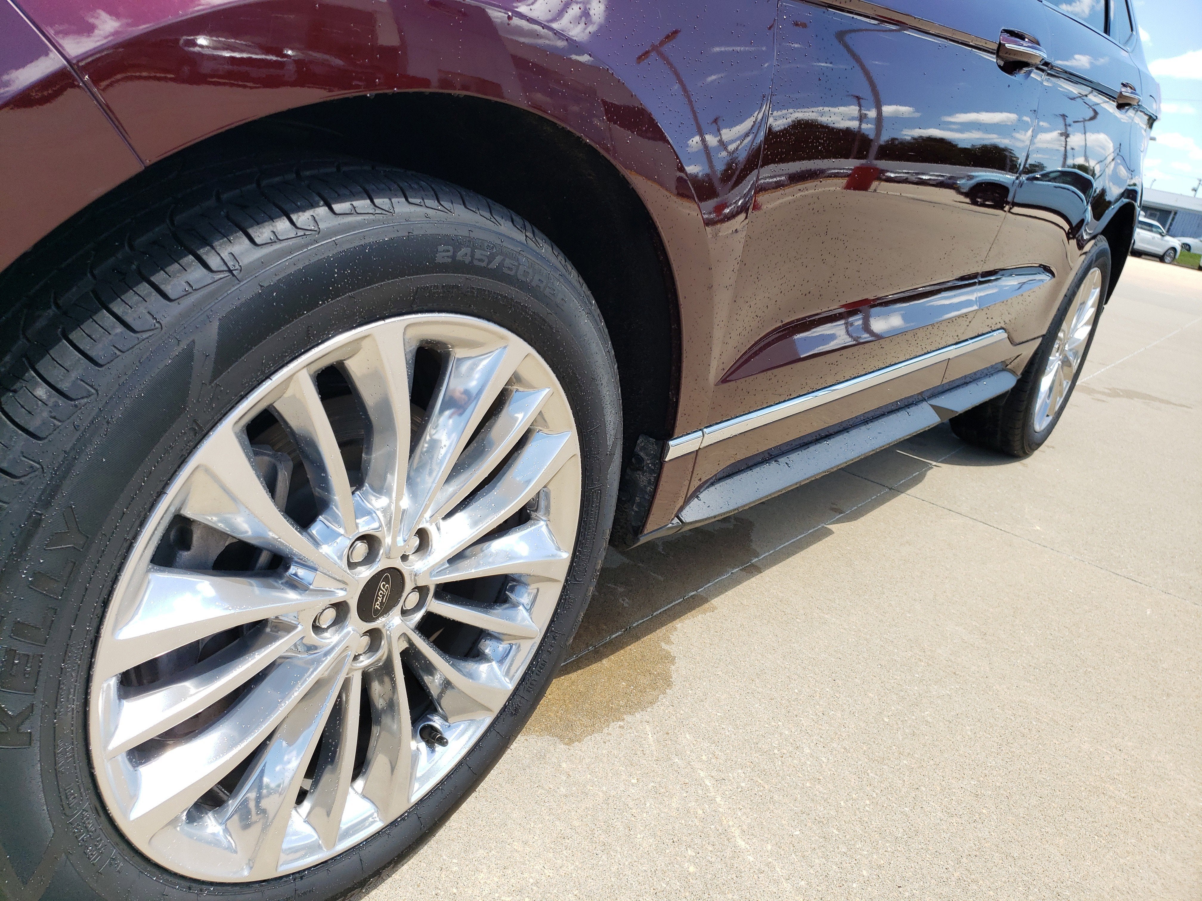 2023 Ford Edge Titanium