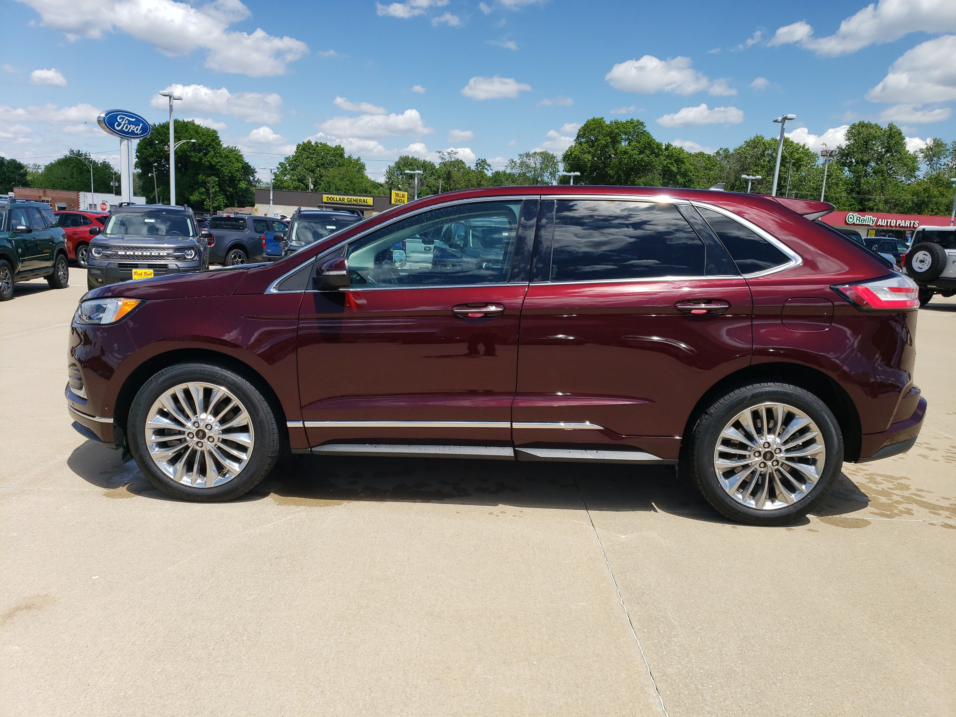 2023 Ford Edge Titanium