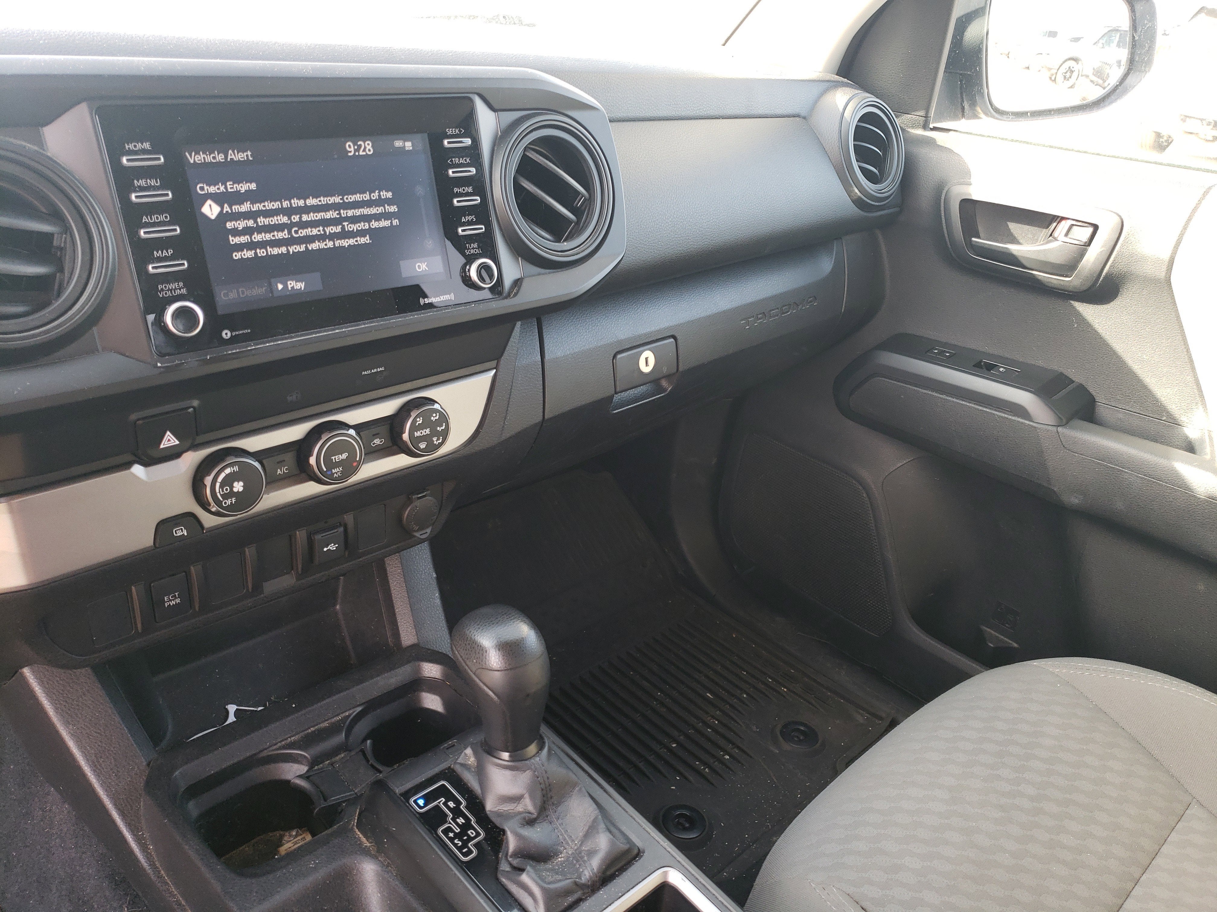 2022 Toyota Tacoma 2WD SR