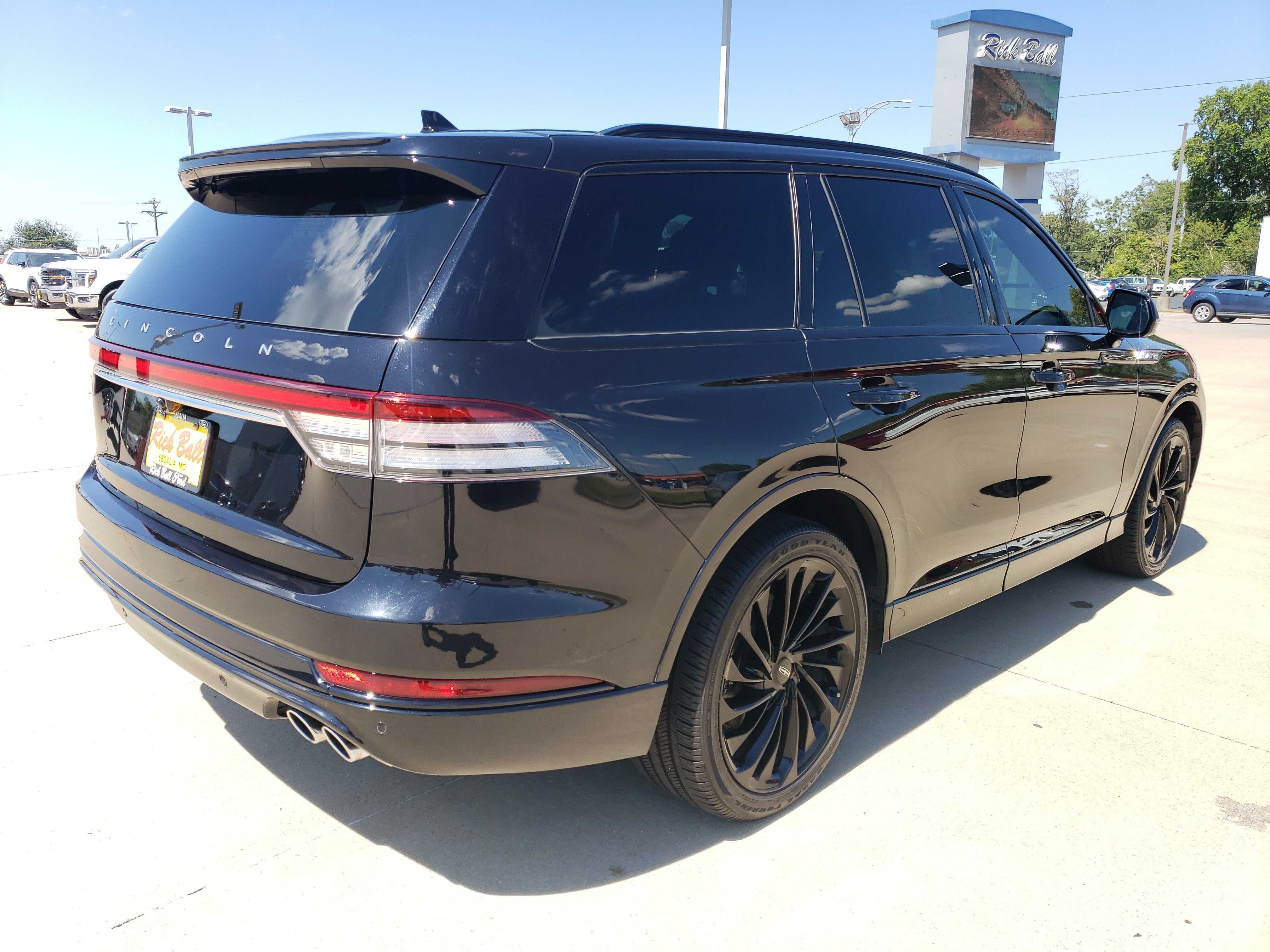 2023 Lincoln Aviator Reserve
