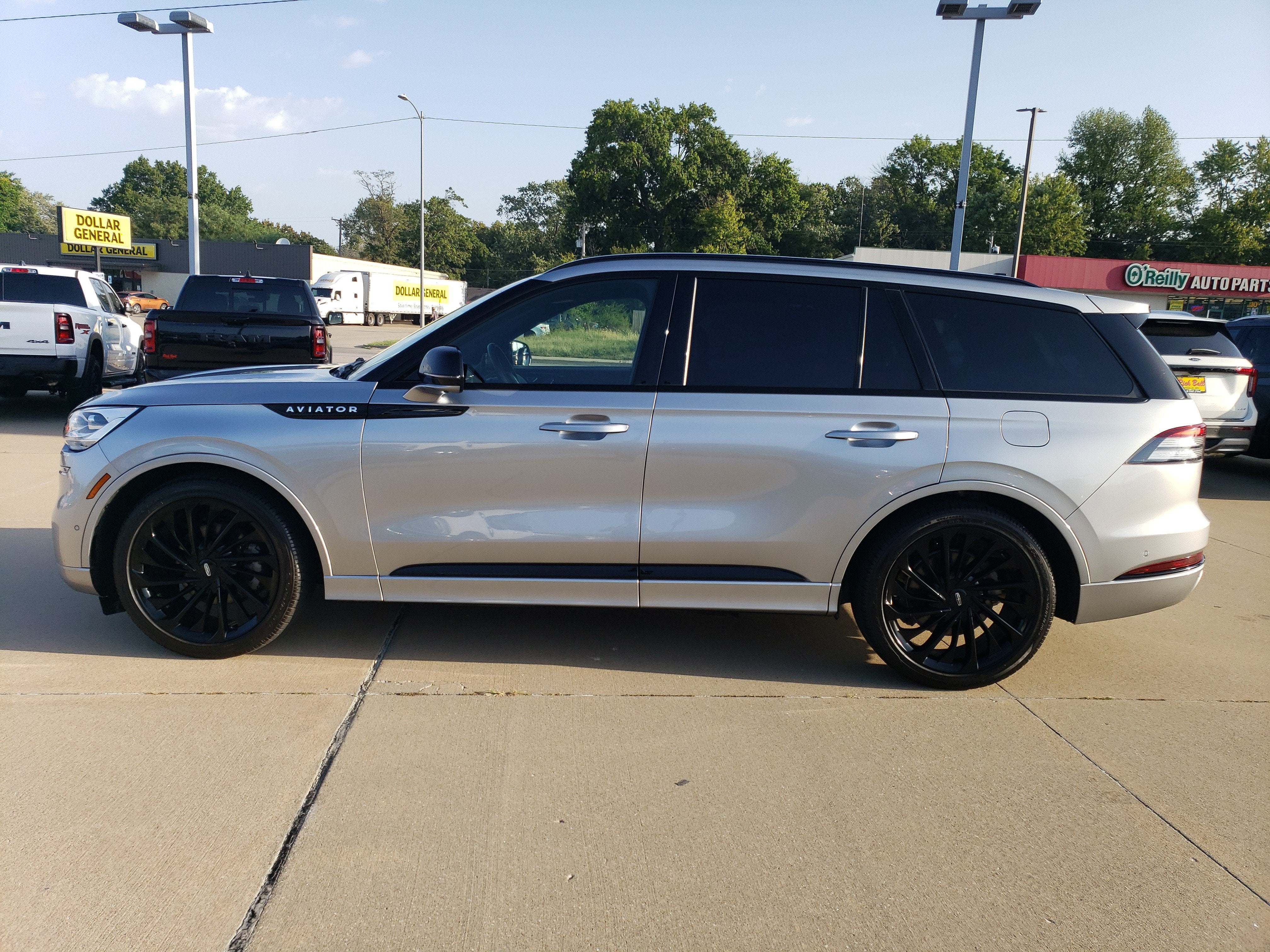 2024 Lincoln Aviator Reserve