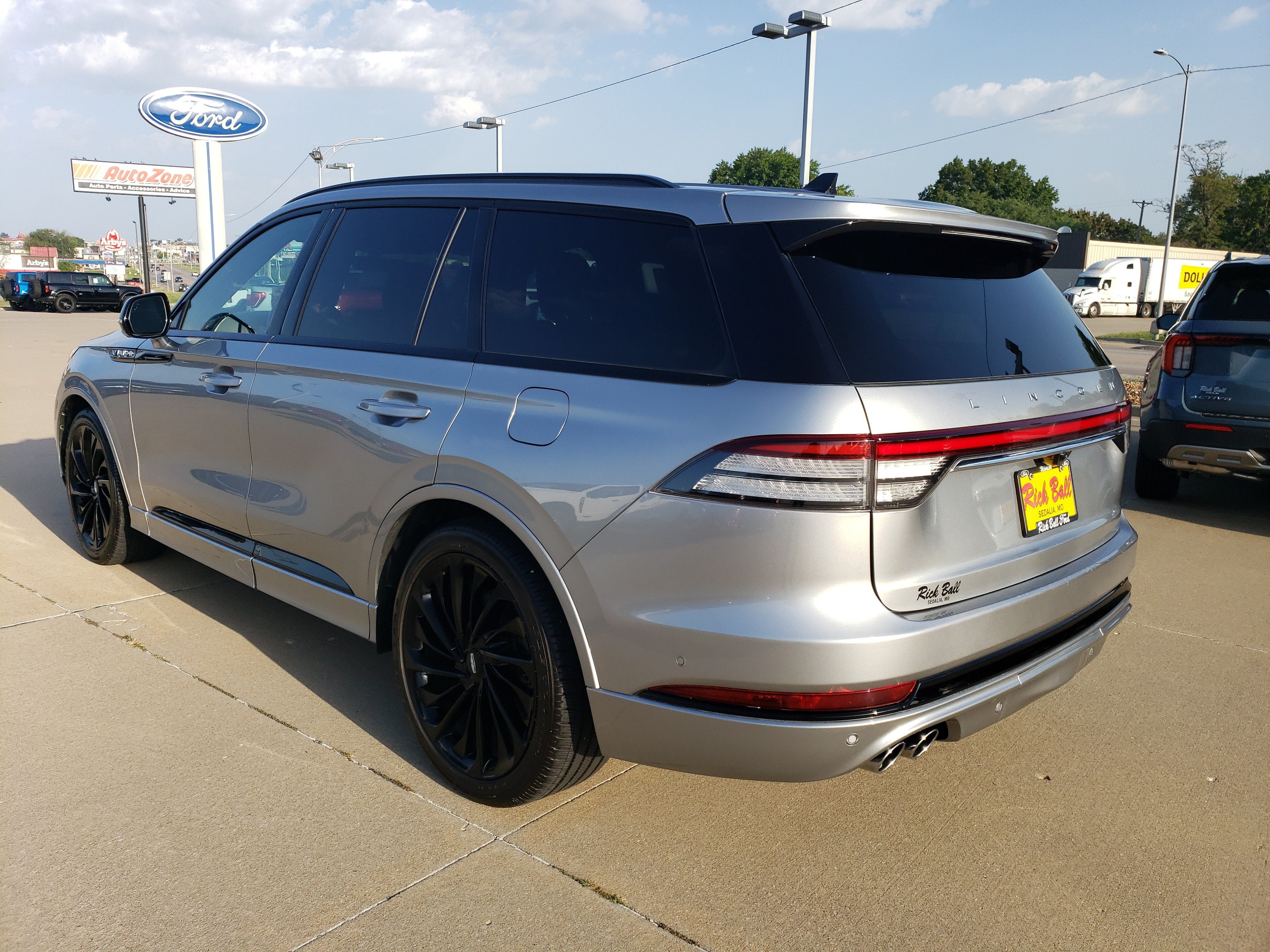 2024 Lincoln Aviator Reserve