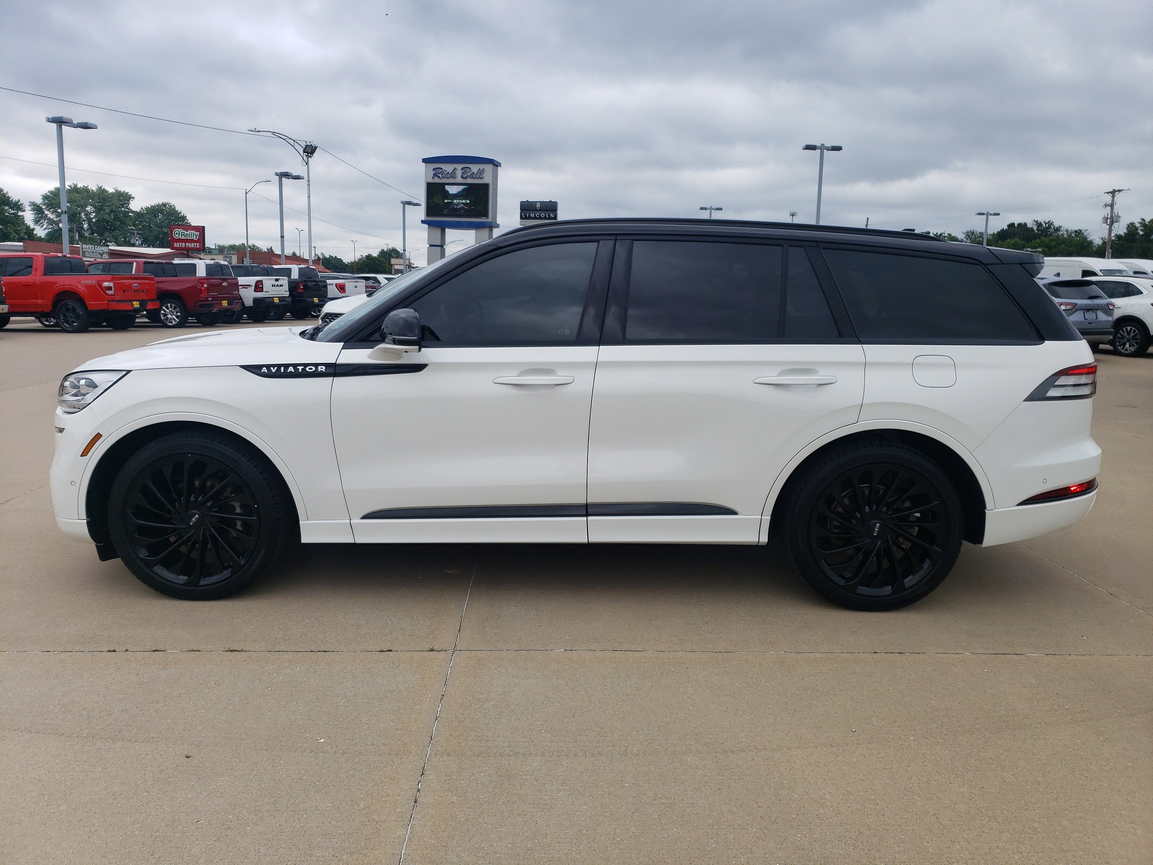 2023 Lincoln Aviator Black Label