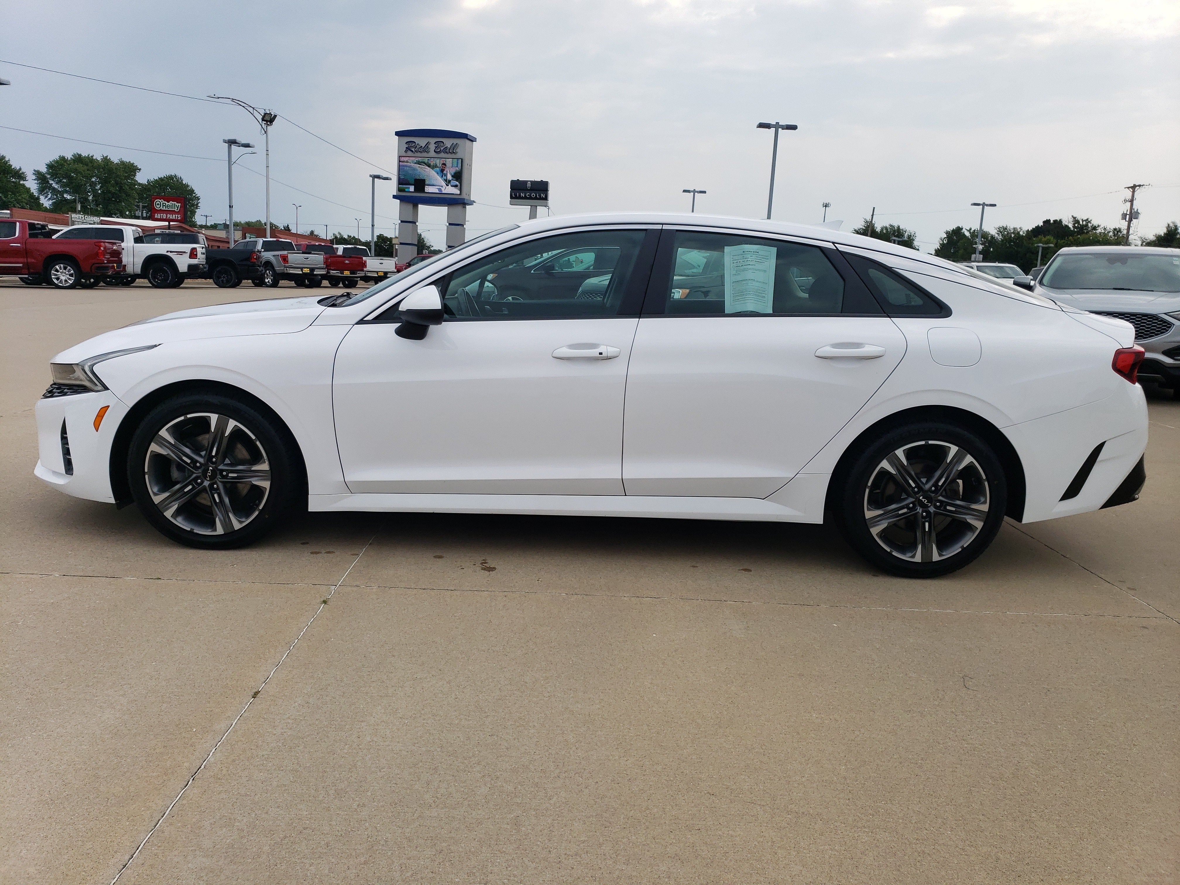 2022 Kia K5 LXS