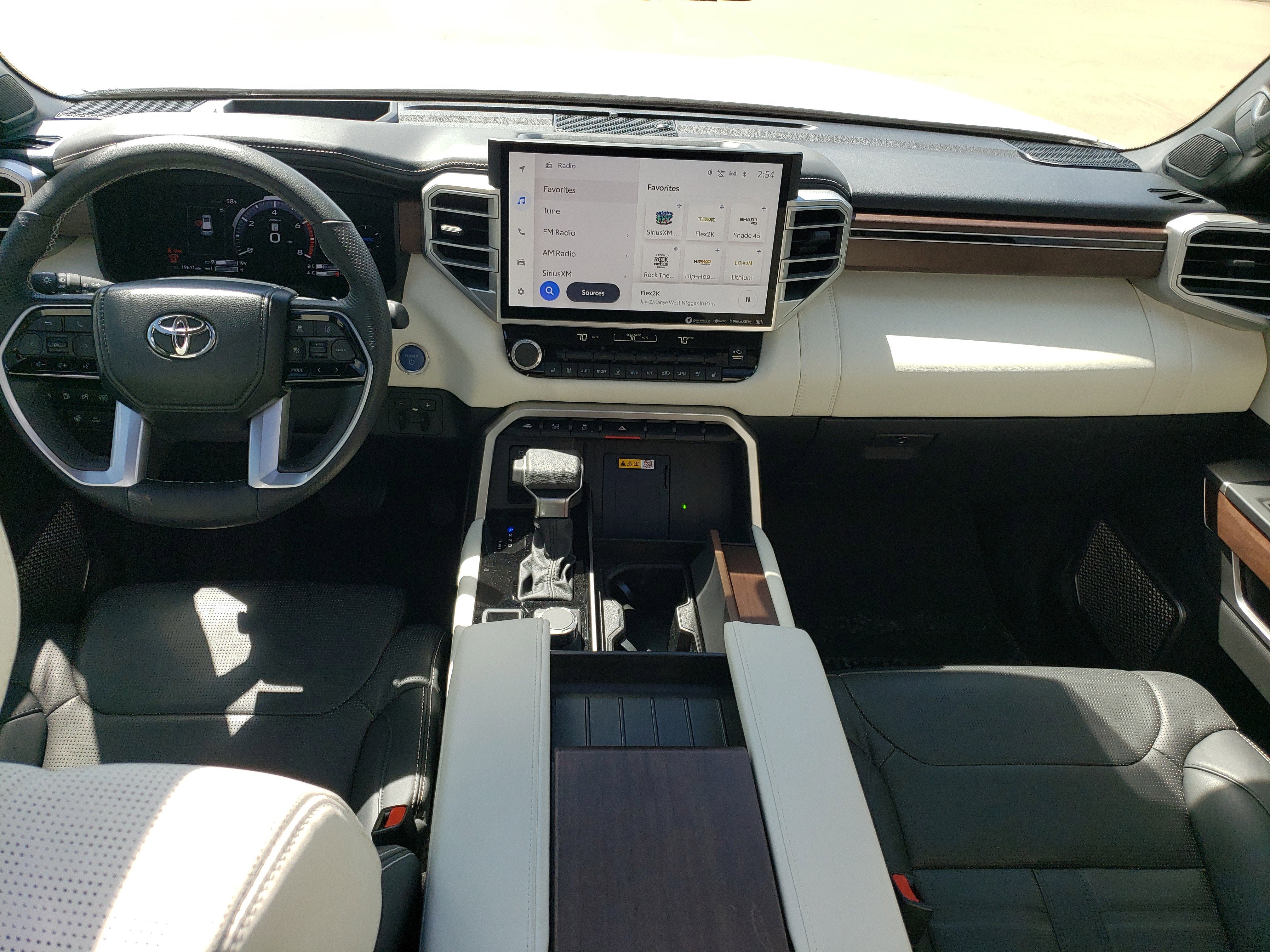 2024 Toyota Sequoia Base