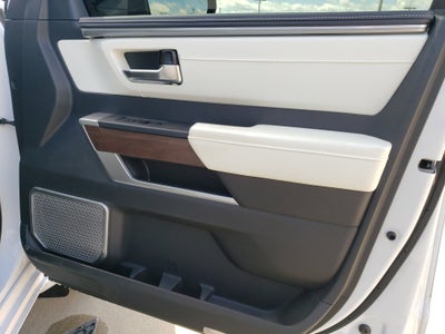 2024 Toyota Sequoia Base