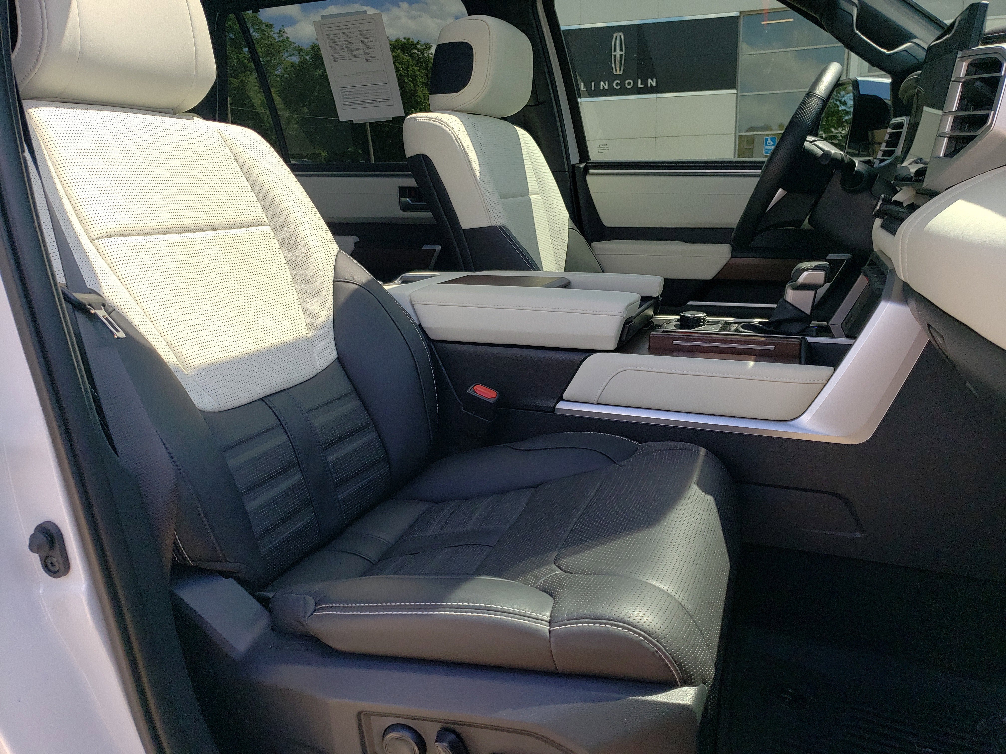 2024 Toyota Sequoia Base