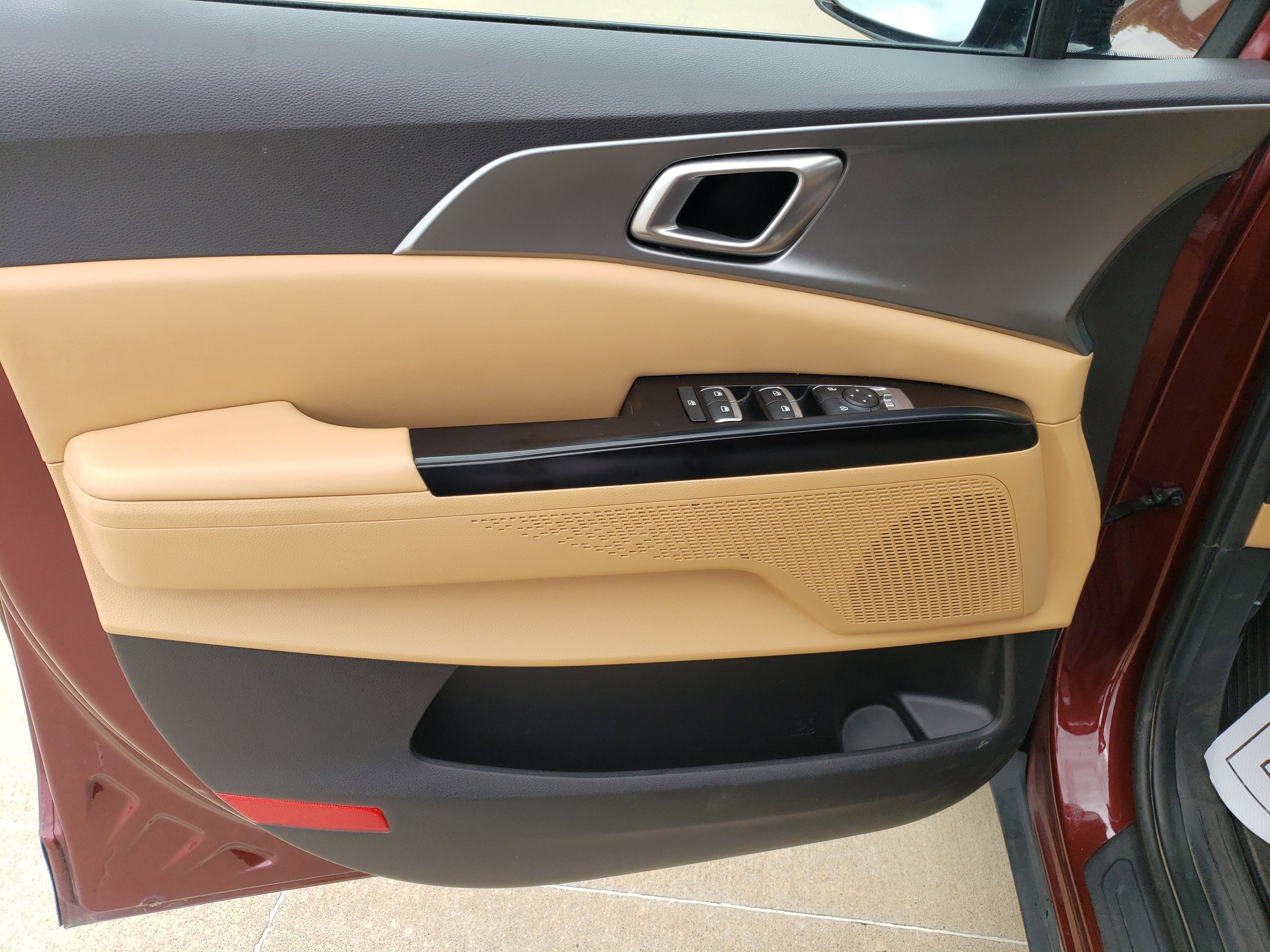 2023 Kia Carnival LX