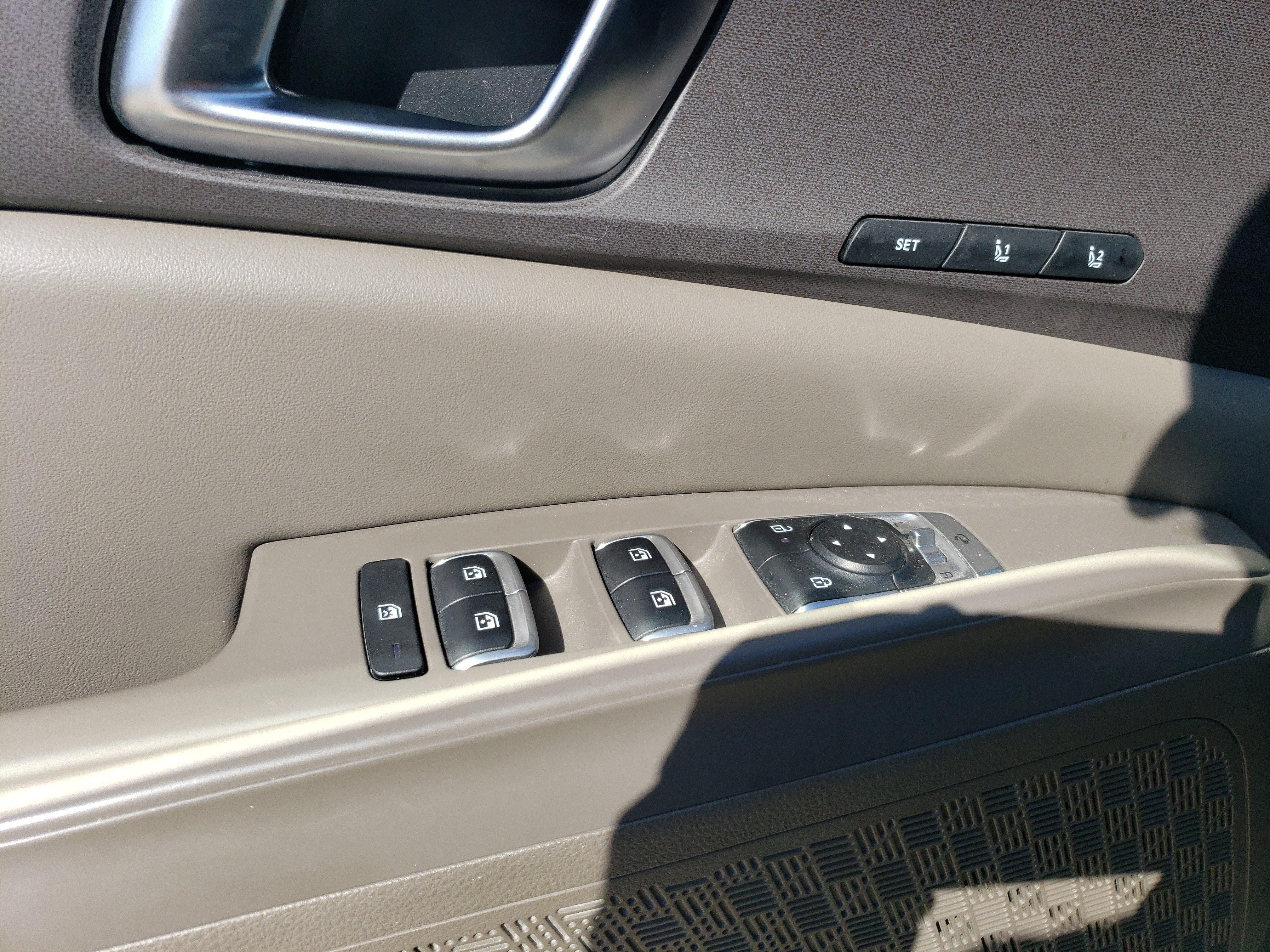 2025 Kia Carnival EX