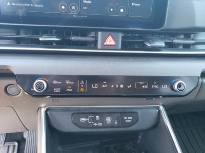 2025 Kia Carnival EX