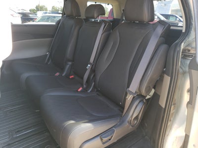 2025 Kia Carnival EX